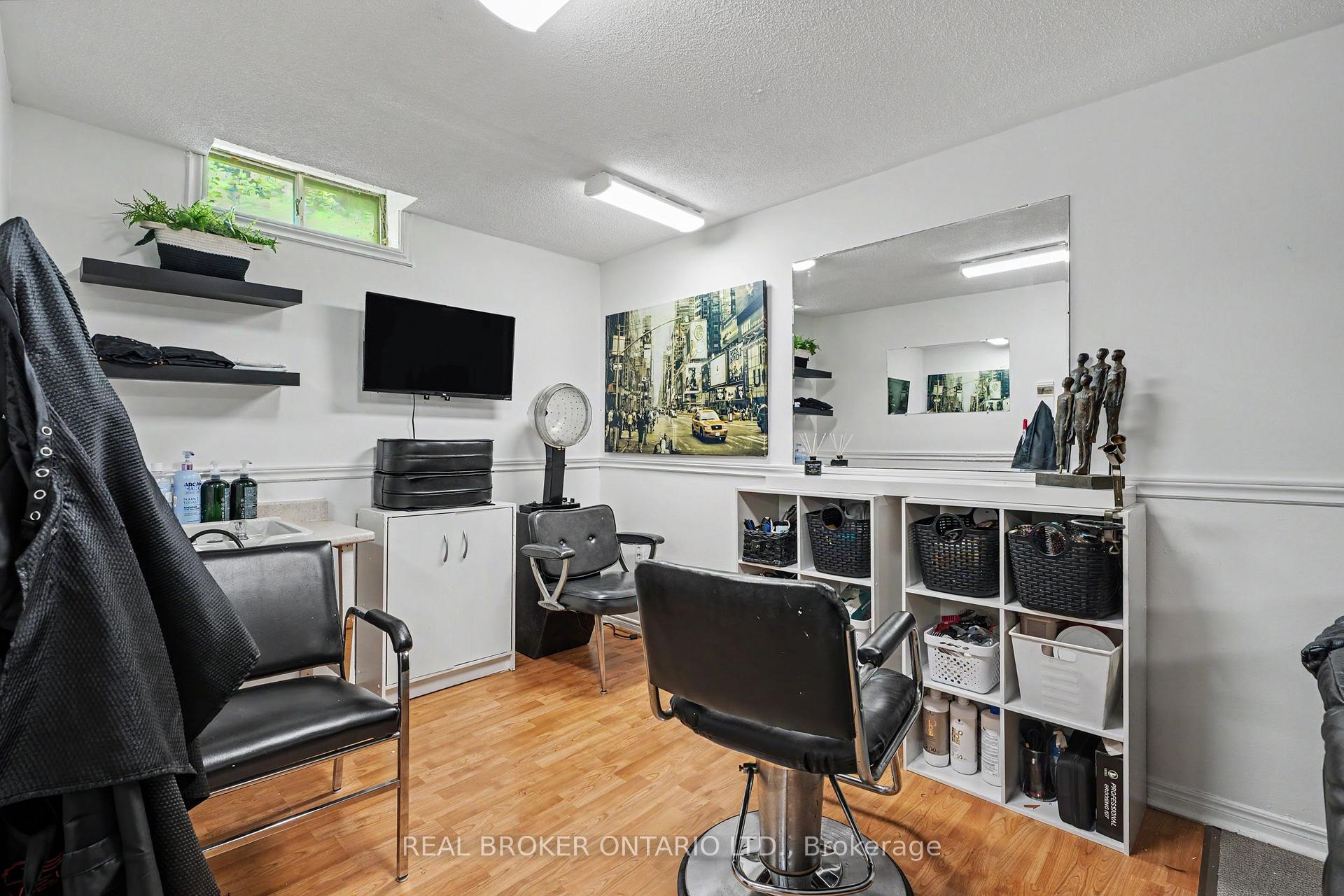 Photo 28 of 3260 Woodcroft Crescent, Burlington, Headon — HOMEH