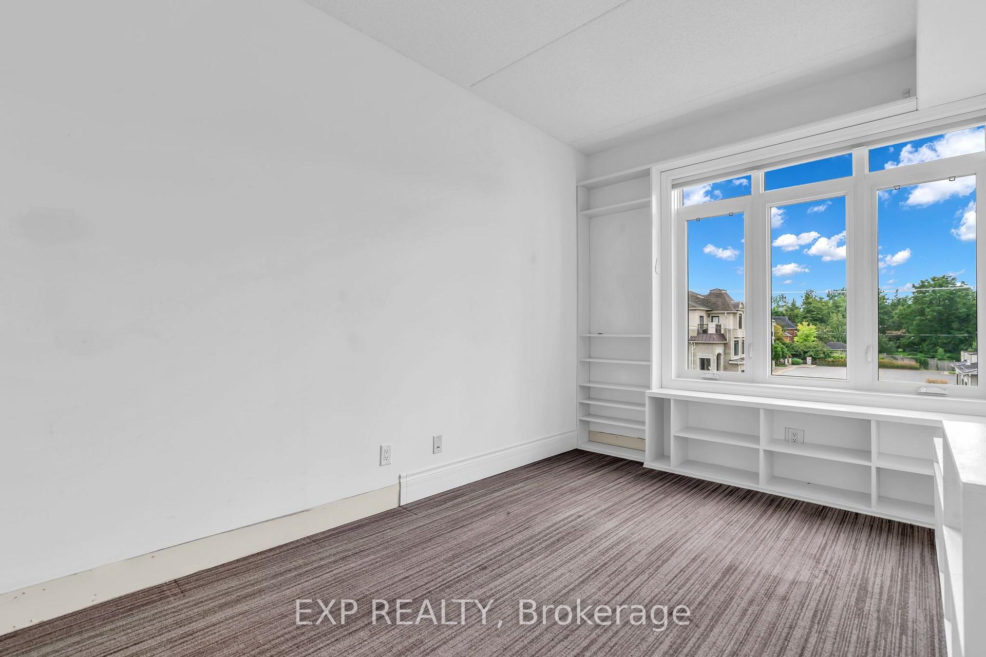 Photo 24 of Unit 307, 10 Bay Street E, Blue Mountains — HOMEH