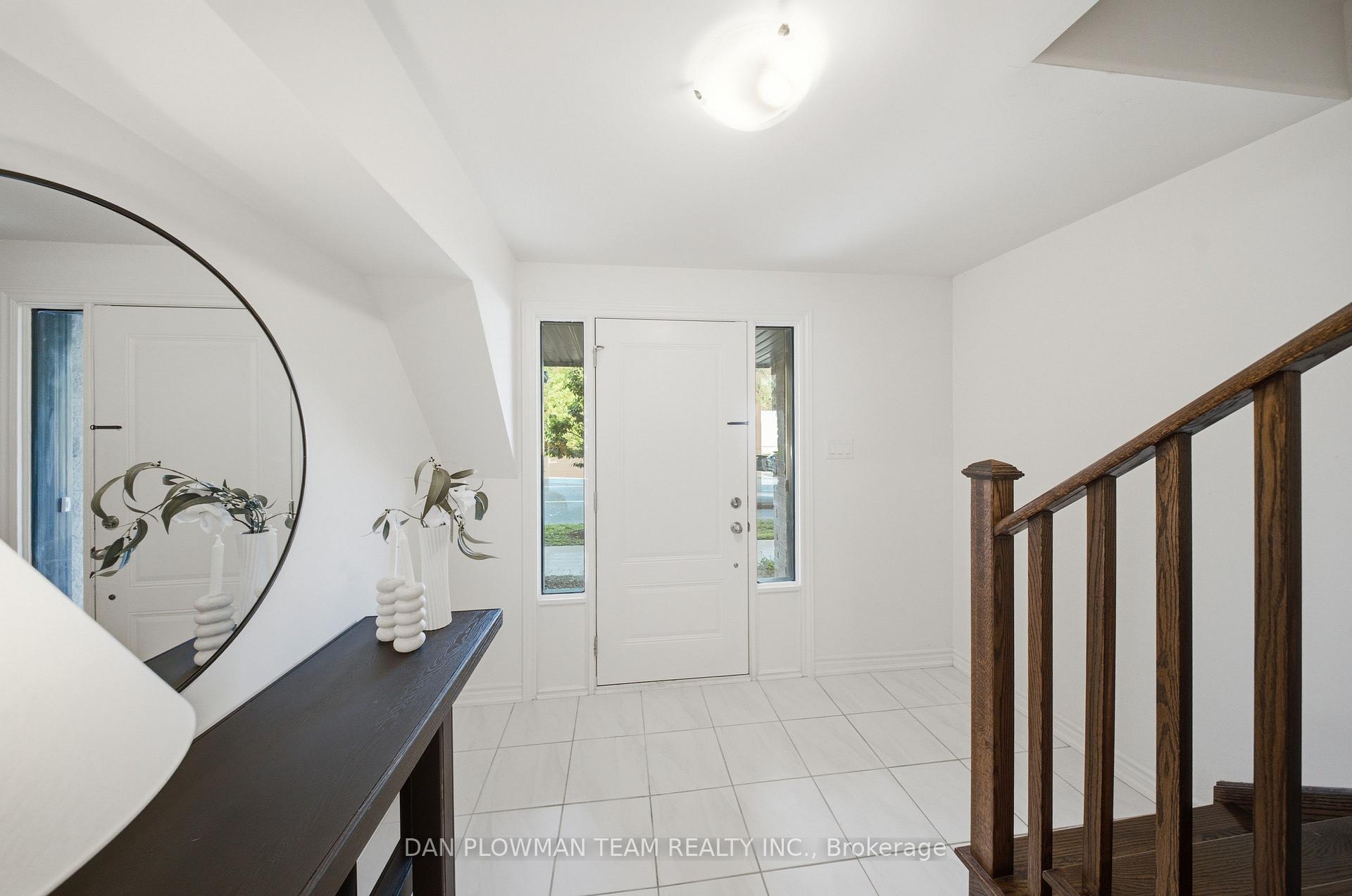 Photo 3 of 484 Salem Road S, Ajax, Central — HOMEH