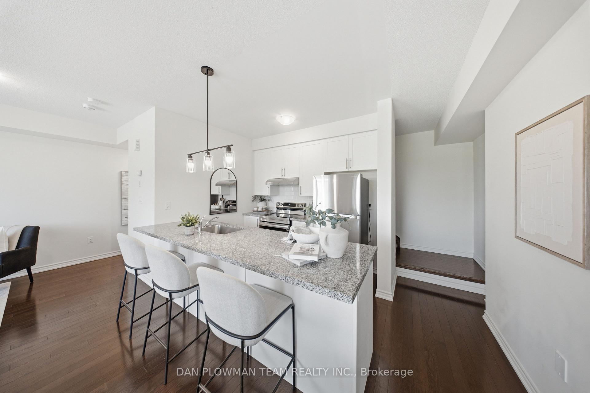 Photo 14 of 484 Salem Road S, Ajax, Central — HOMEH