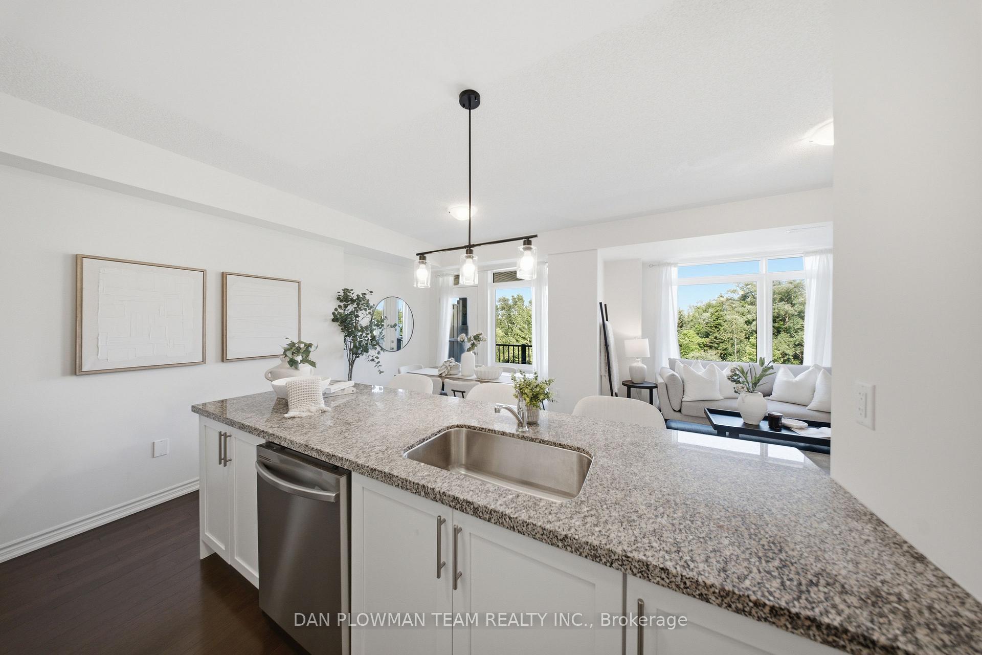 Photo 17 of 484 Salem Road S, Ajax, Central — HOMEH