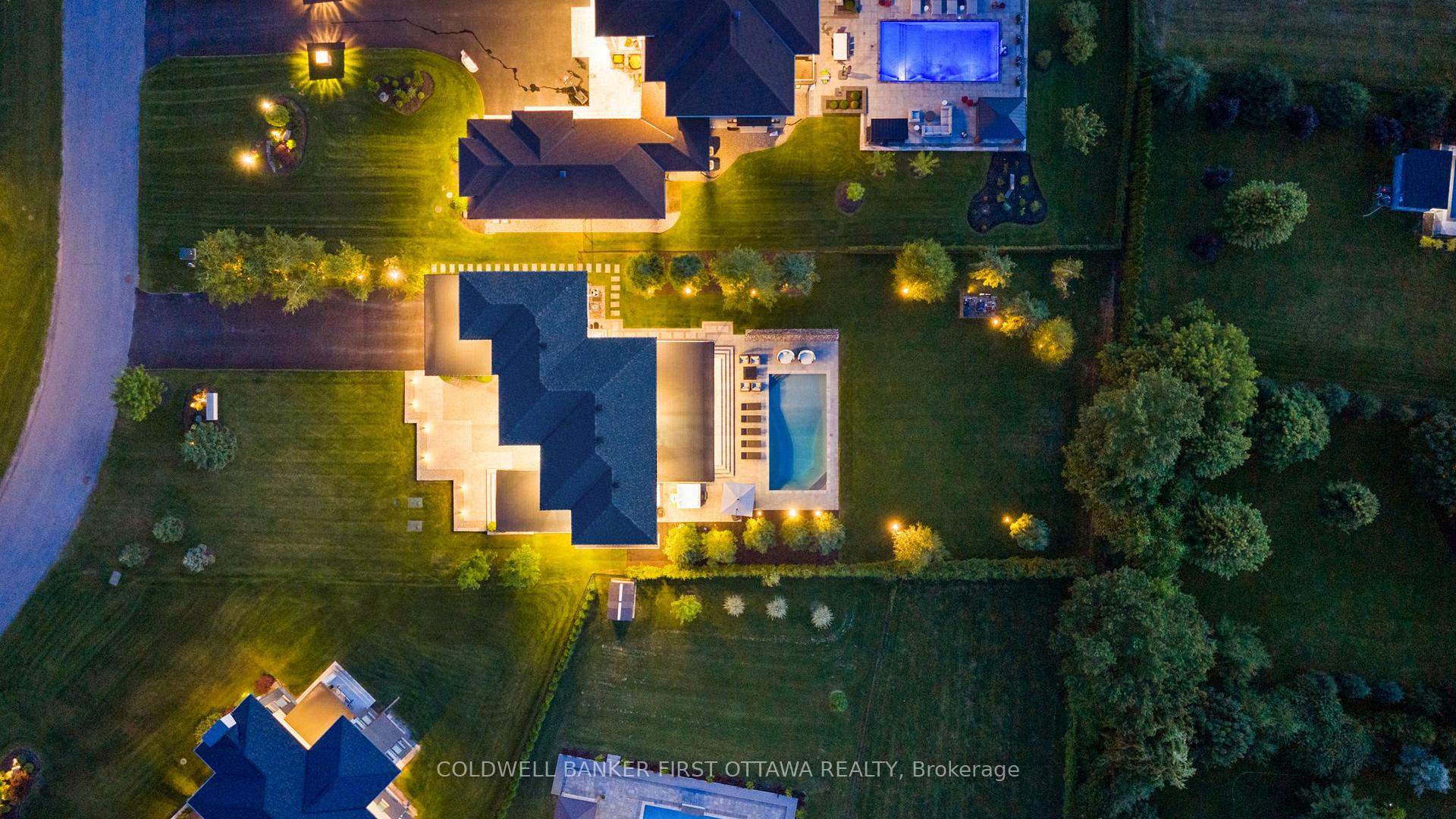 Photo 3 of 500 Leimerk Court, Ottawa, Manotick Village & Manotick Estates — HOMEH