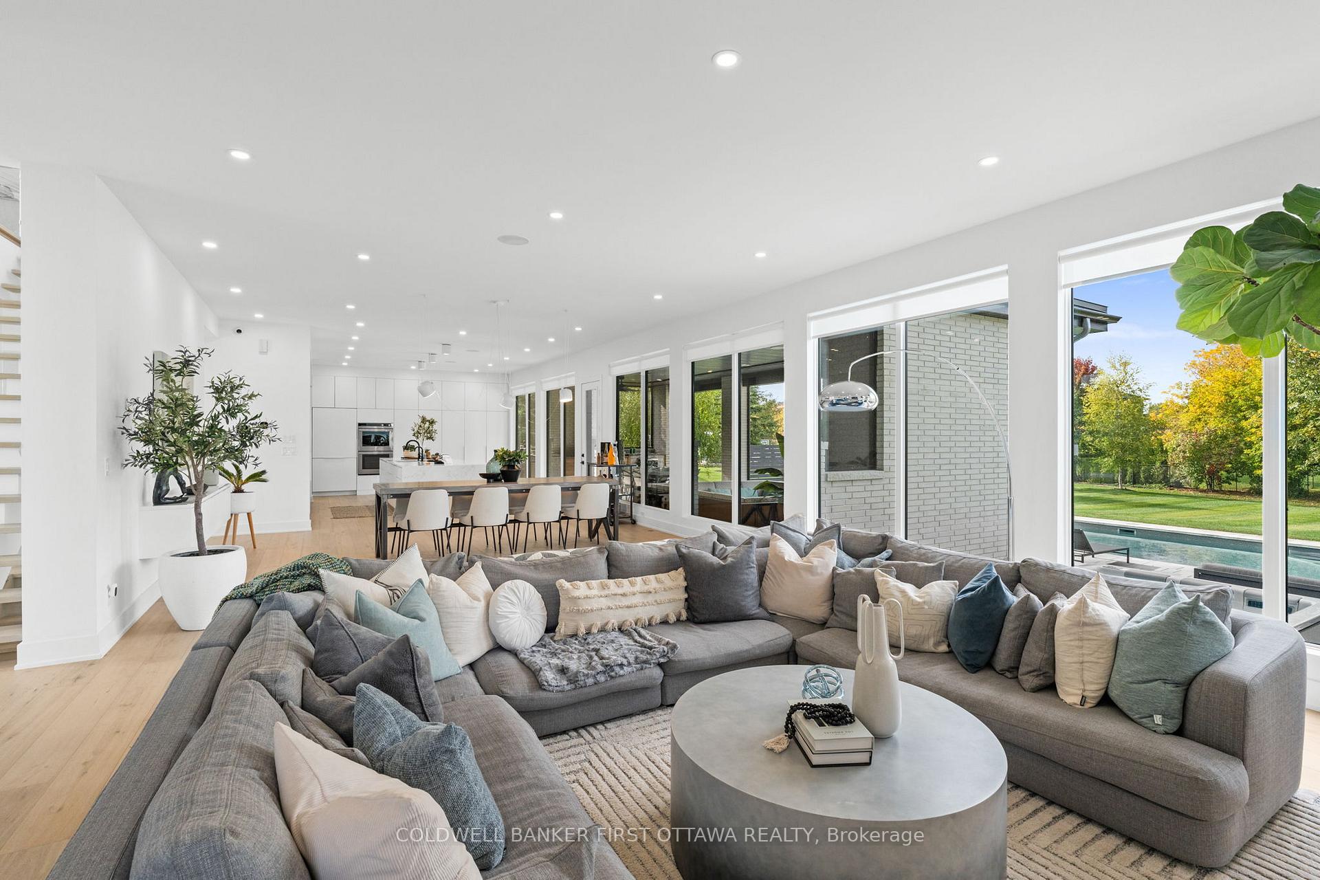 Photo 8 of 500 Leimerk Court, Ottawa, Manotick Village & Manotick Estates — HOMEH