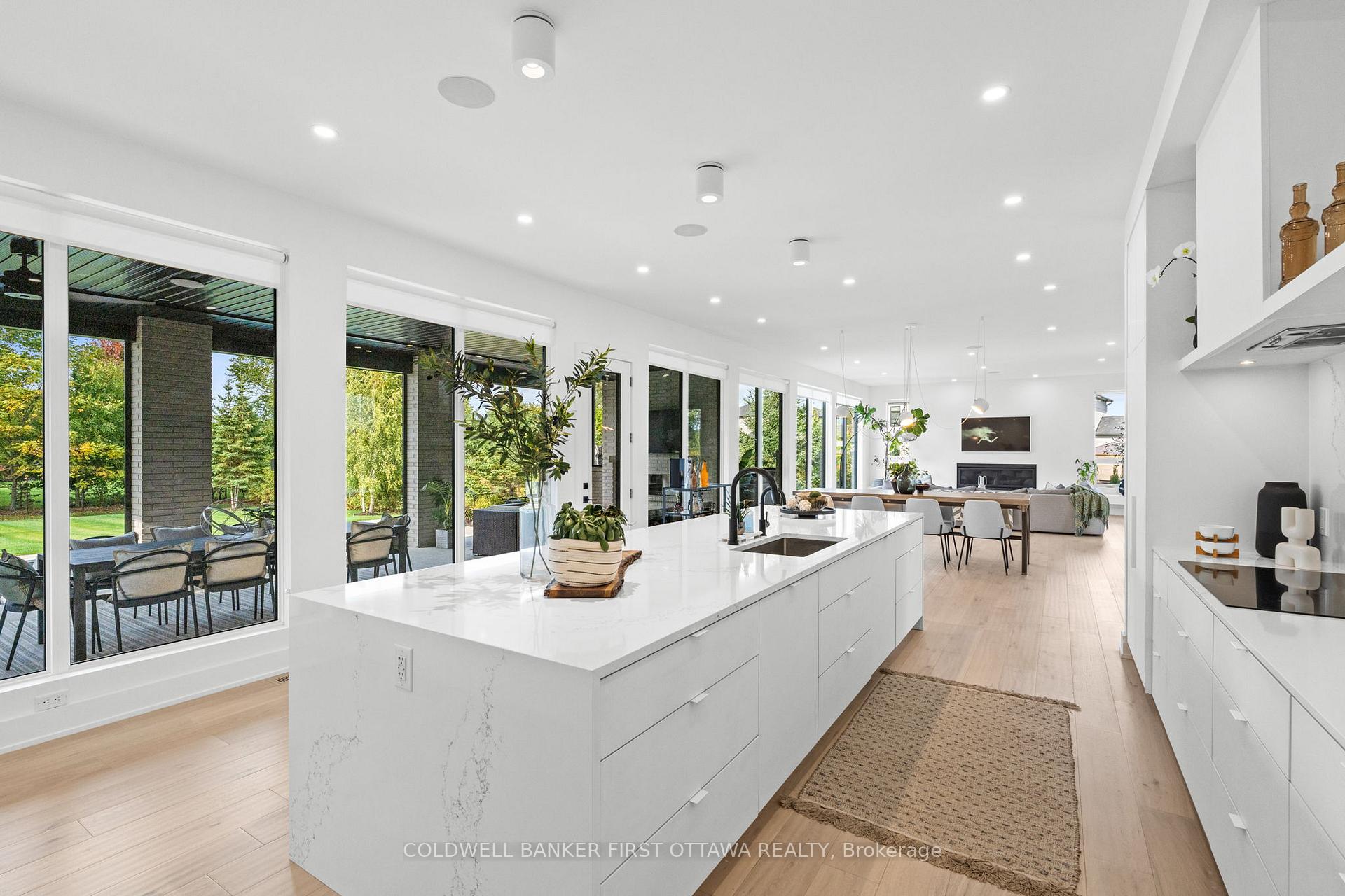 Photo 11 of 500 Leimerk Court, Ottawa, Manotick Village & Manotick Estates — HOMEH