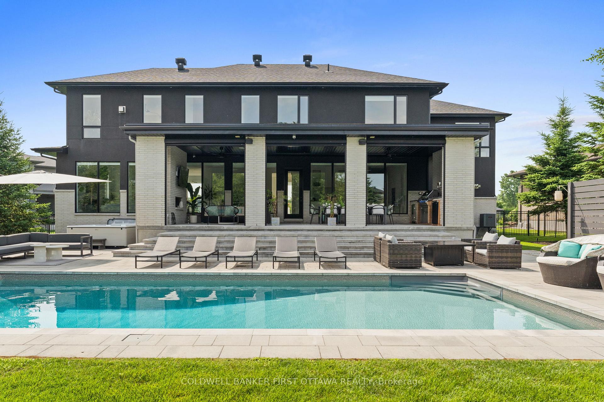 Photo 39 of 500 Leimerk Court, Ottawa, Manotick Village & Manotick Estates — HOMEH