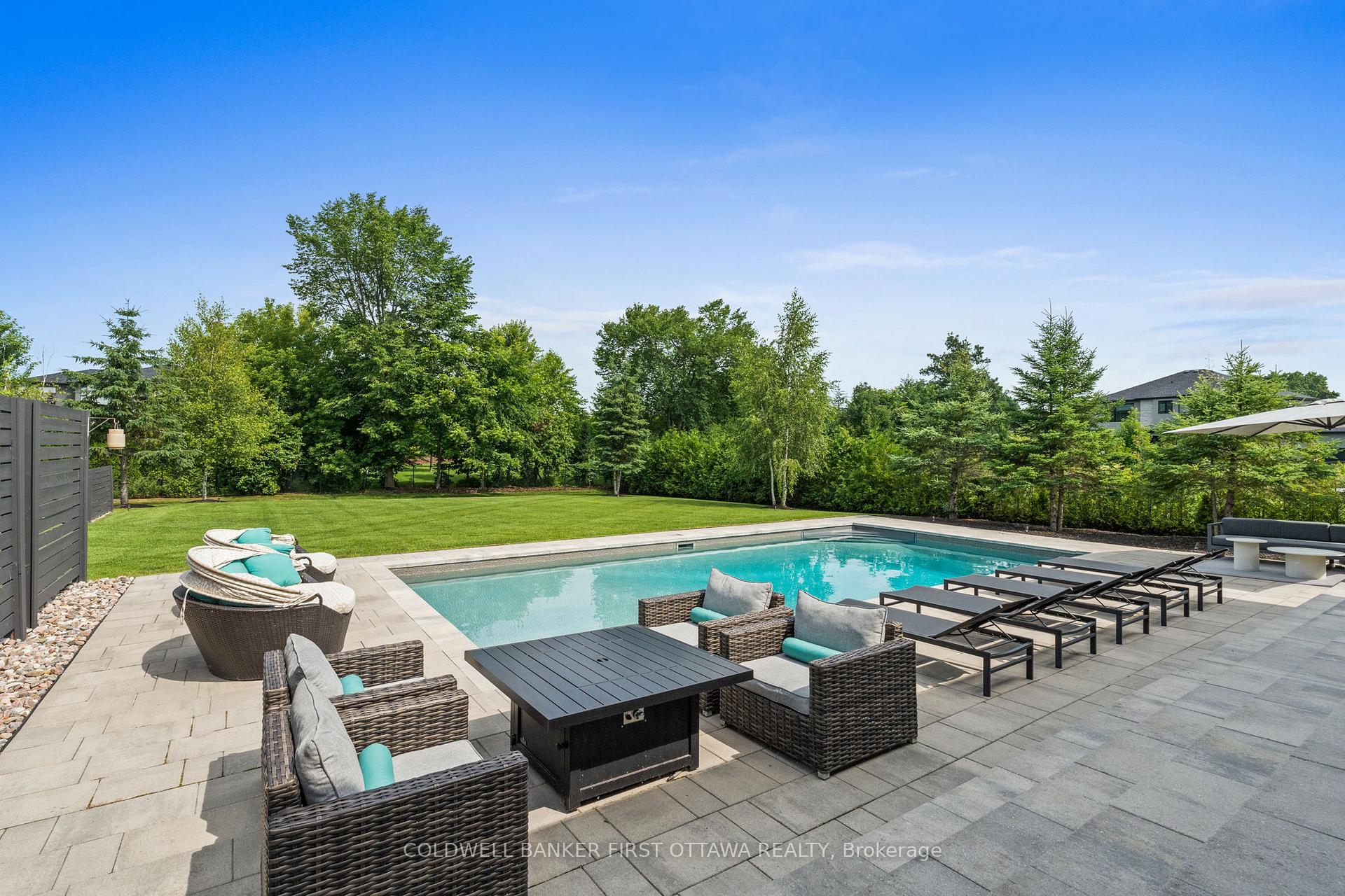 Photo 41 of 500 Leimerk Court, Ottawa, Manotick Village & Manotick Estates — HOMEH