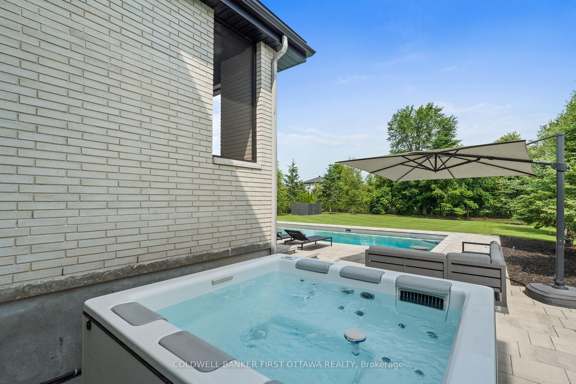 Photo 43 of 500 Leimerk Court, Ottawa, Manotick Village & Manotick Estates — HOMEH