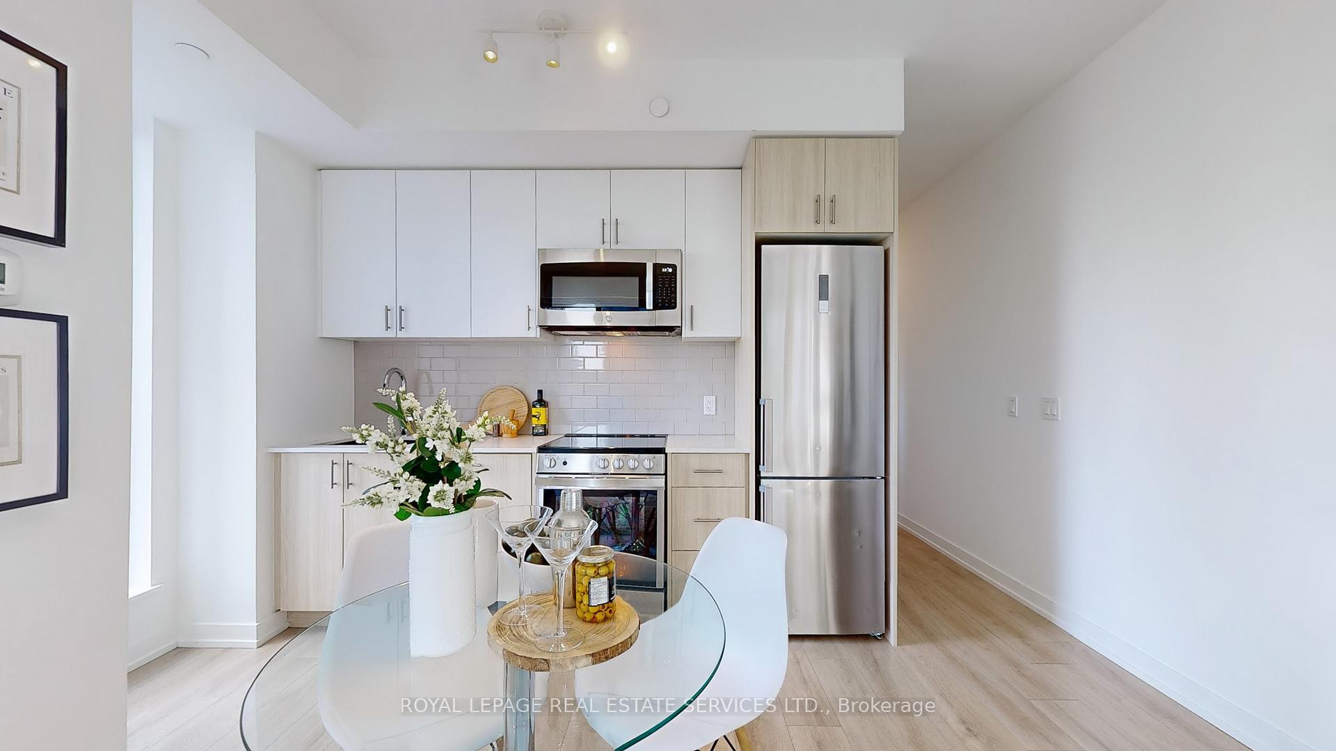 Photo 10 of Unit 213, 1195 The Queensway, Etobicoke, Islington-City Centre West — HOMEH