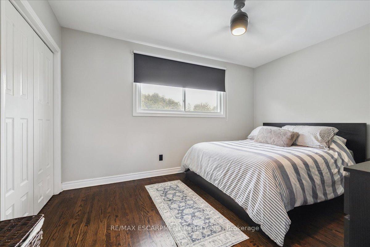 Photo 26 of 755 Parker Crescent, Burlington, Brant — HOMEH
