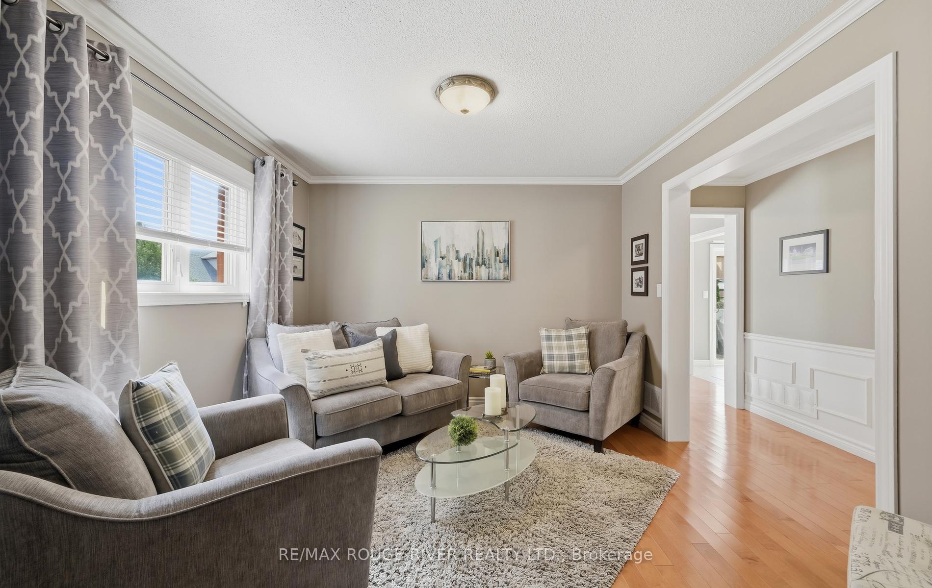 Photo 16 of 38 Brownell Street, Whitby, Rolling Acres — HOMEH