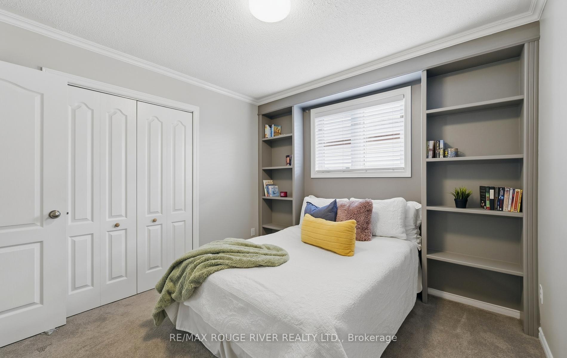 Photo 32 of 38 Brownell Street, Whitby, Rolling Acres — HOMEH