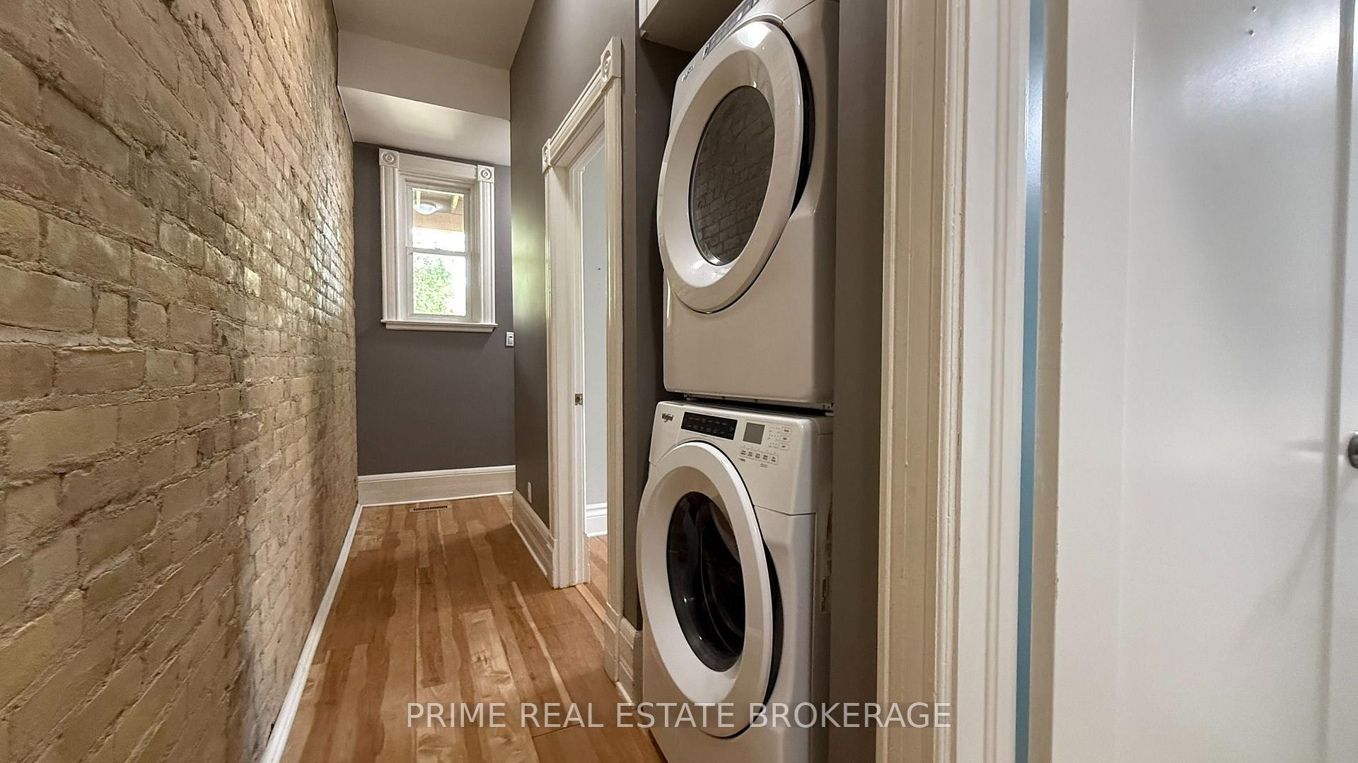 Photo 12 of Unit 2, 290 Central Avenue, London, East F — HOMEH