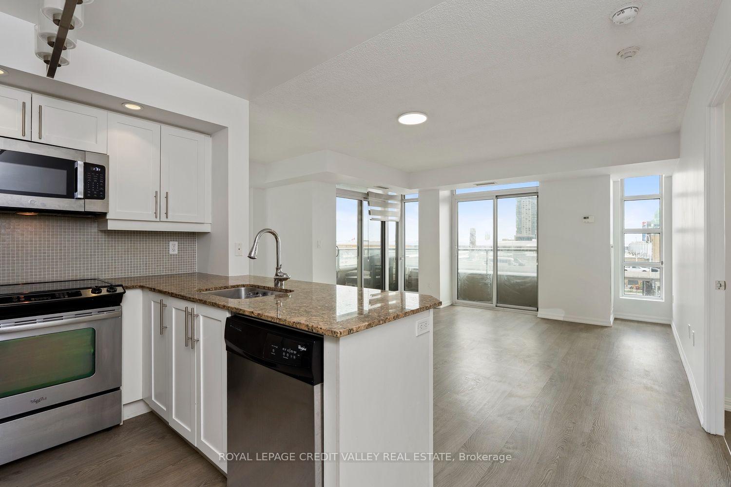 Photo 9 of Unit 606, 85 East Liberty Street, Toronto, Niagara — HOMEH