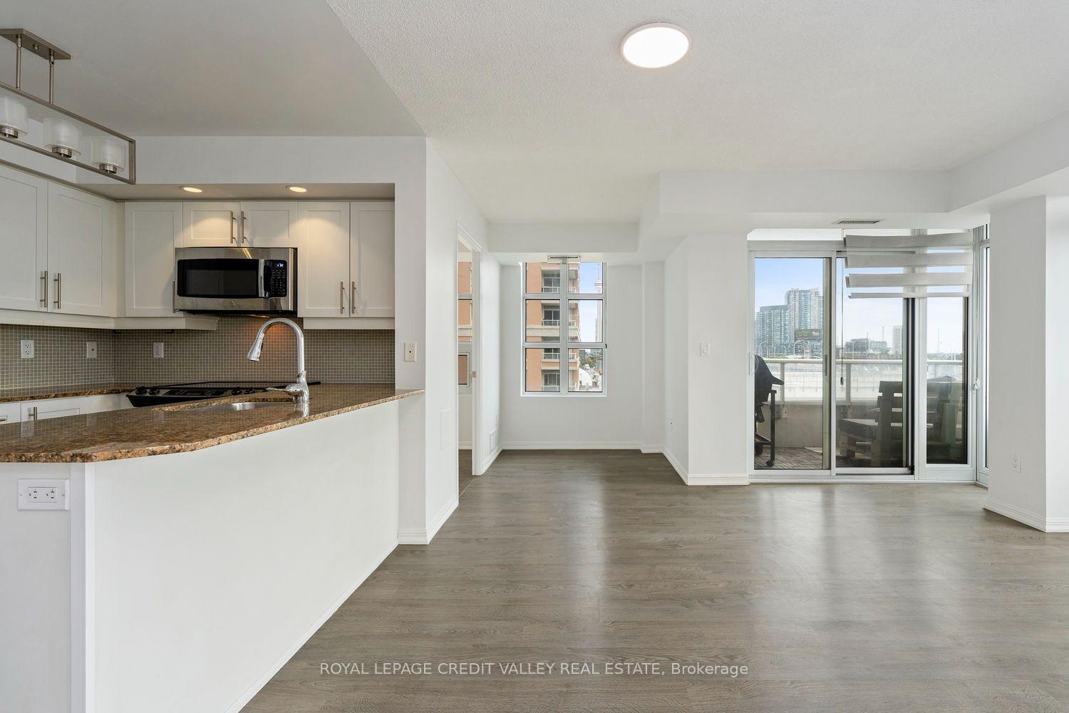 Photo 11 of Unit 606, 85 East Liberty Street, Toronto, Niagara — HOMEH