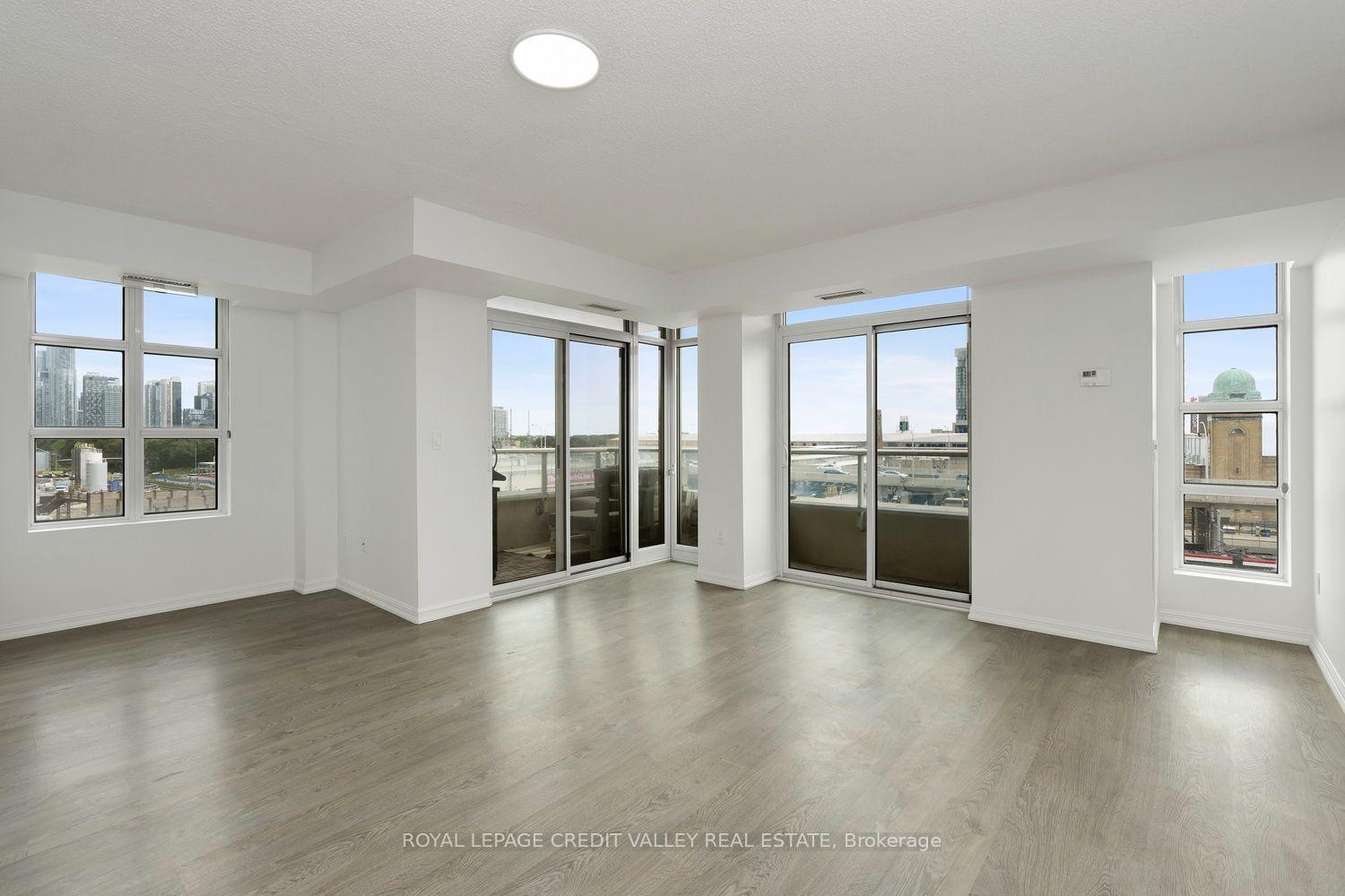 Photo 14 of Unit 606, 85 East Liberty Street, Toronto, Niagara — HOMEH
