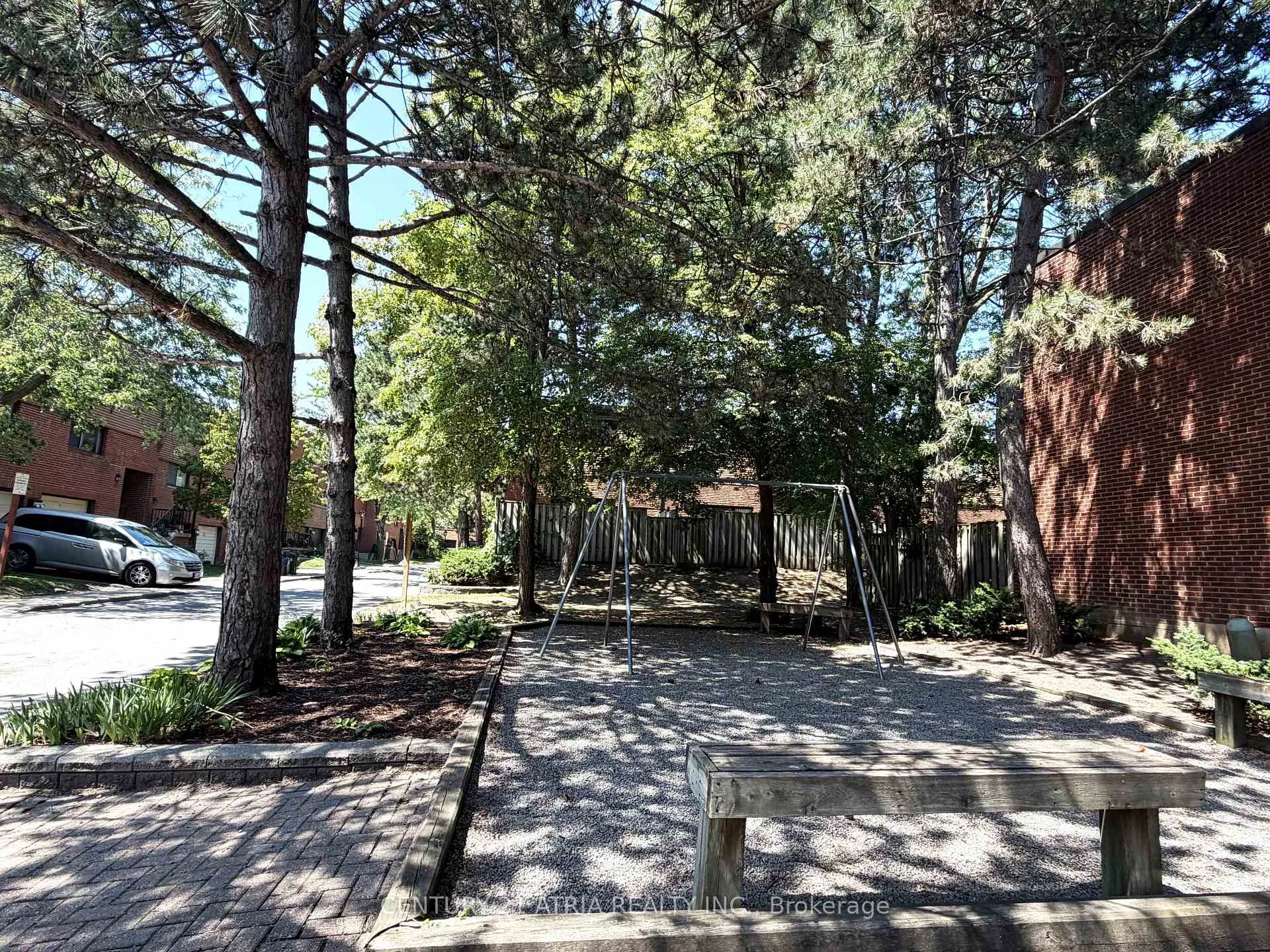 Photo 30 of 1 Grass Meadoway, North York, Hillcrest Village — HOMEH