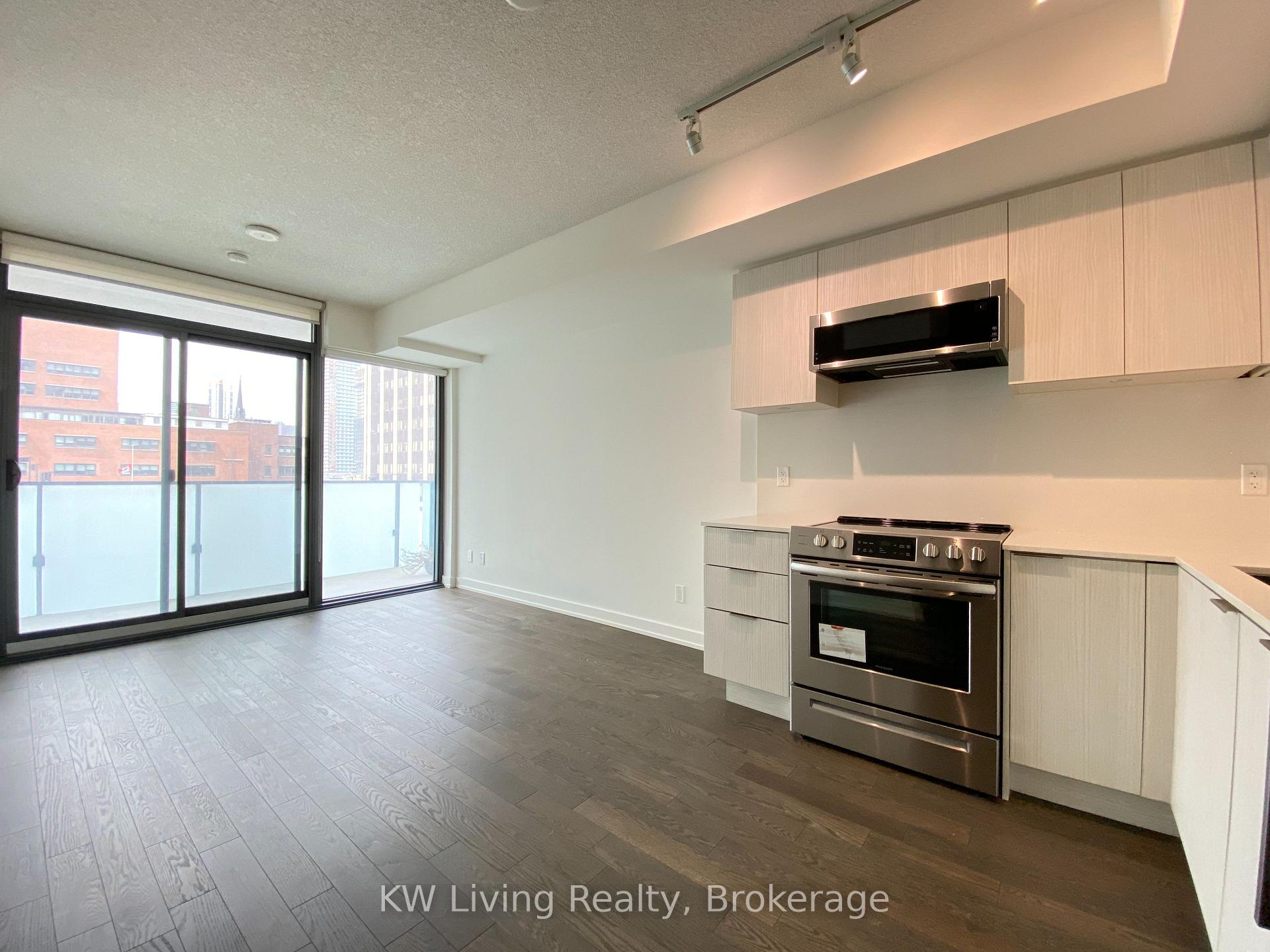 Photo 13 of Unit 716, 25 Richmond Street E, Toronto, Church-Yonge Corridor — HOMEH