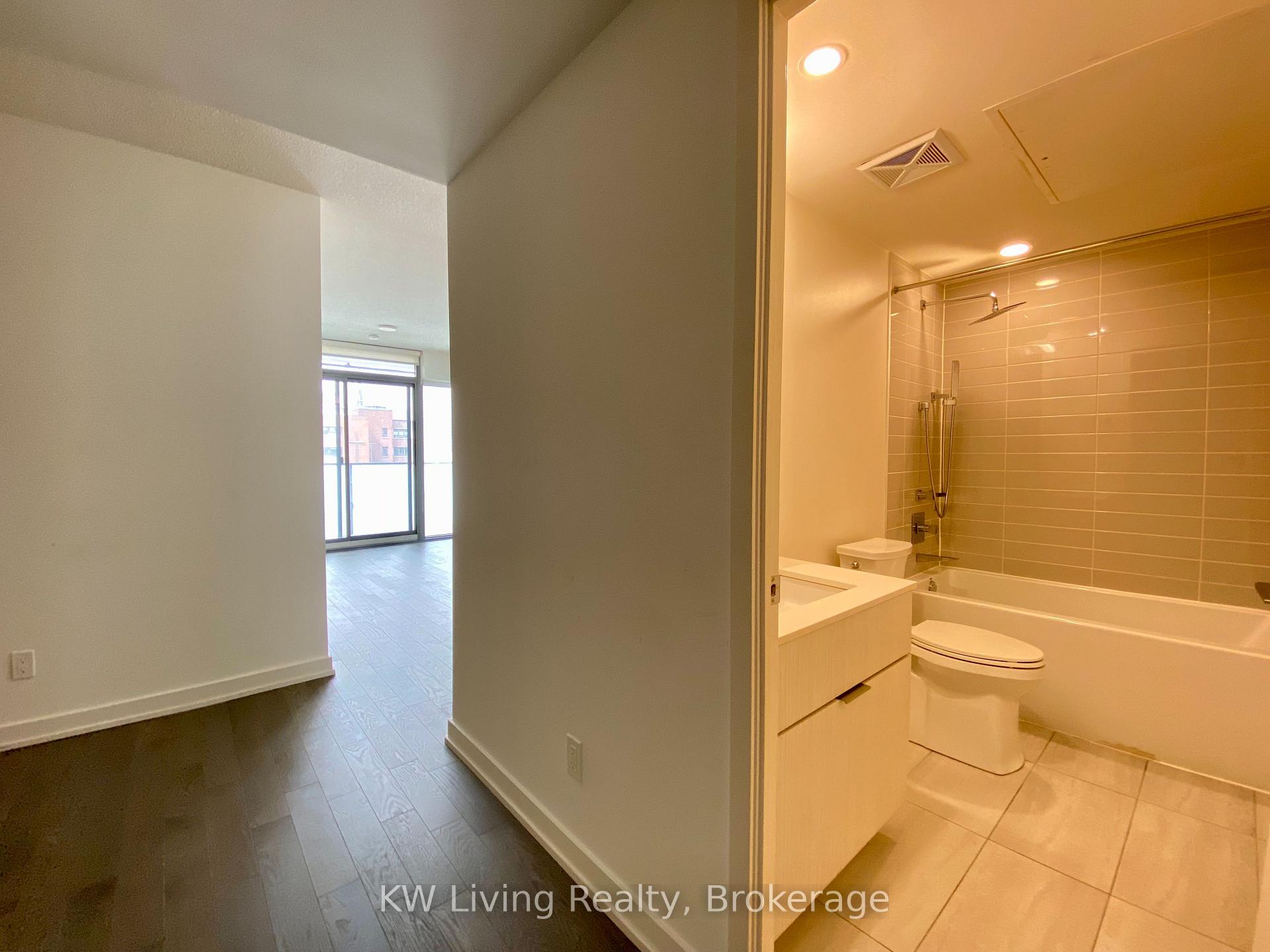 Photo 24 of Unit 716, 25 Richmond Street E, Toronto, Church-Yonge Corridor — HOMEH