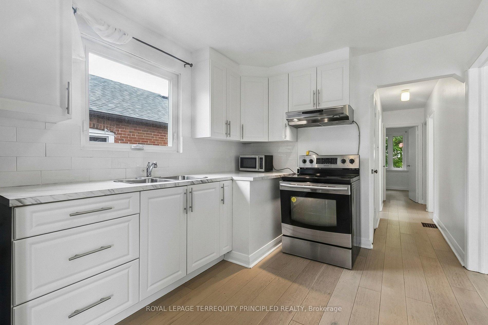 Photo 4 of 104 Galbraith Avenue, Toronto, O'Connor-Parkview — HOMEH