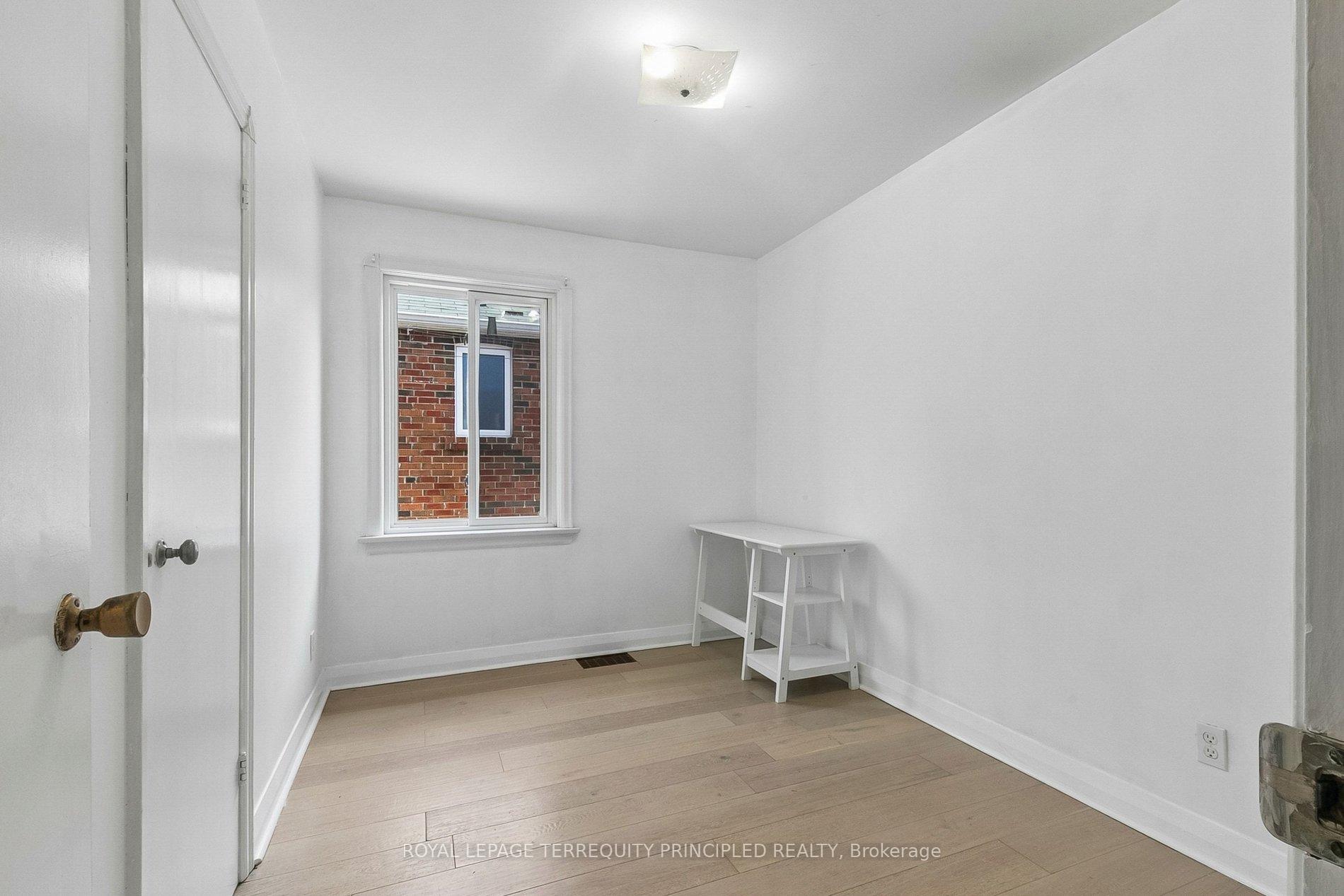 Photo 17 of 104 Galbraith Avenue, Toronto, O'Connor-Parkview — HOMEH