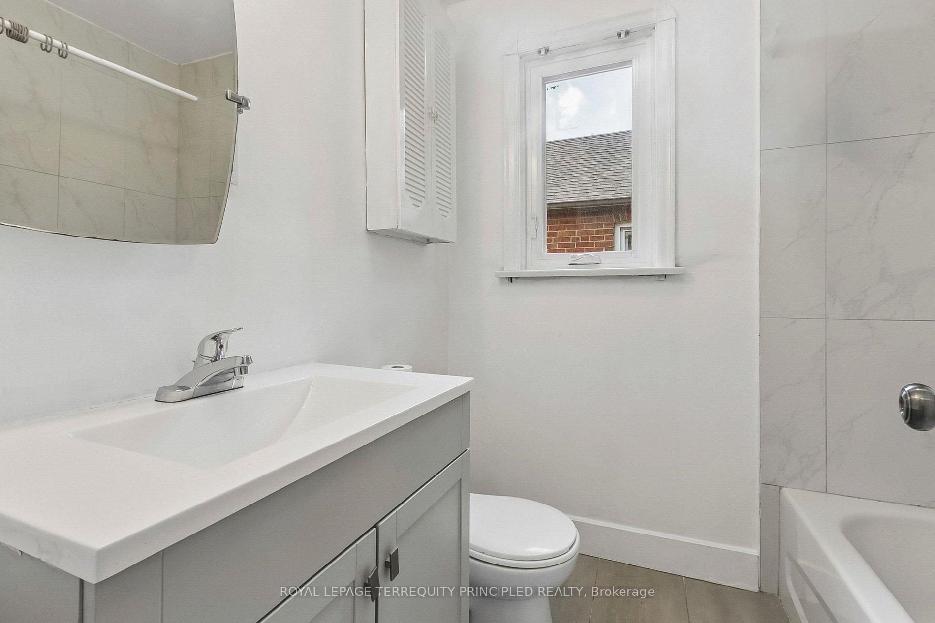 Photo 20 of 104 Galbraith Avenue, Toronto, O'Connor-Parkview — HOMEH