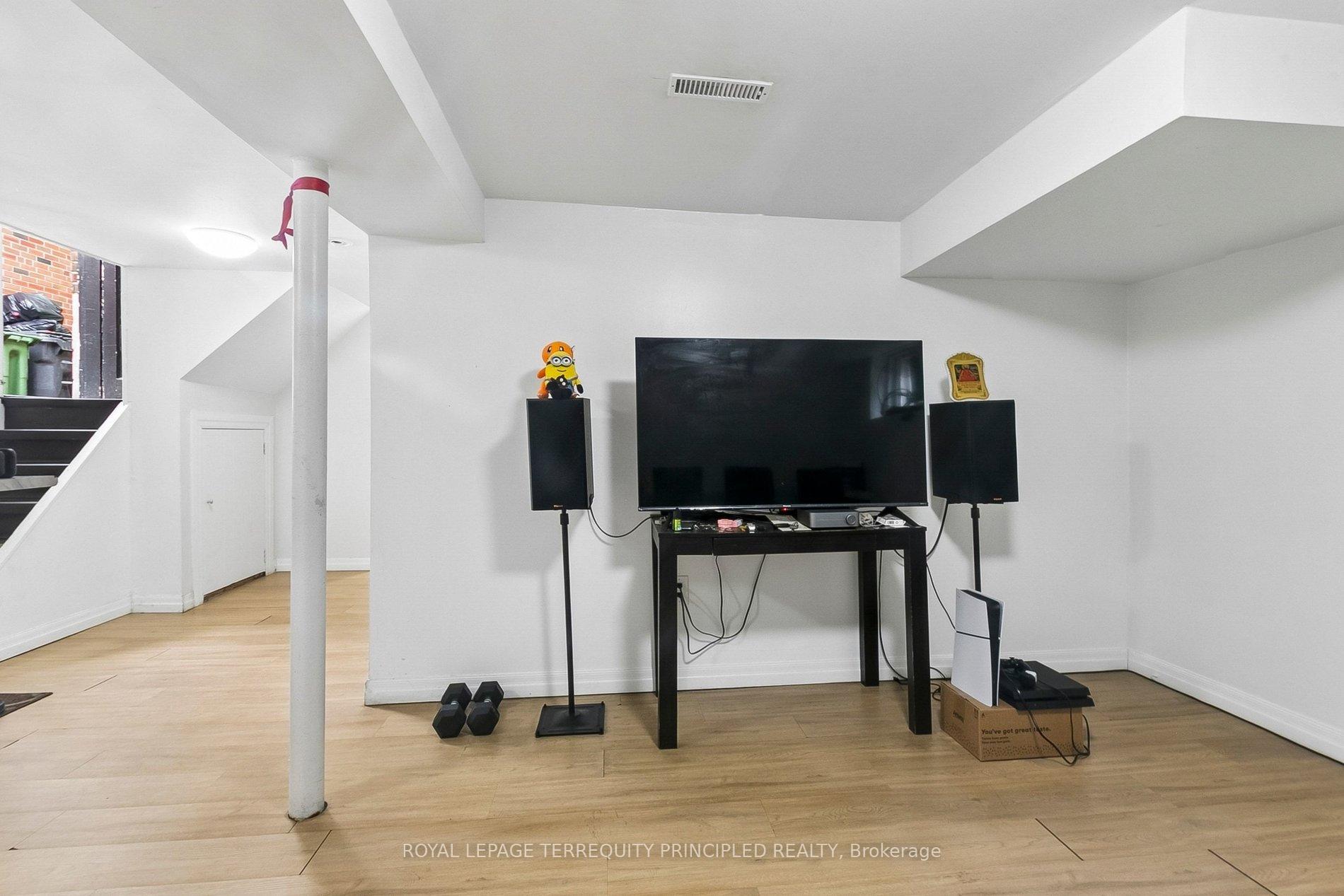 Photo 29 of 104 Galbraith Avenue, Toronto, O'Connor-Parkview — HOMEH