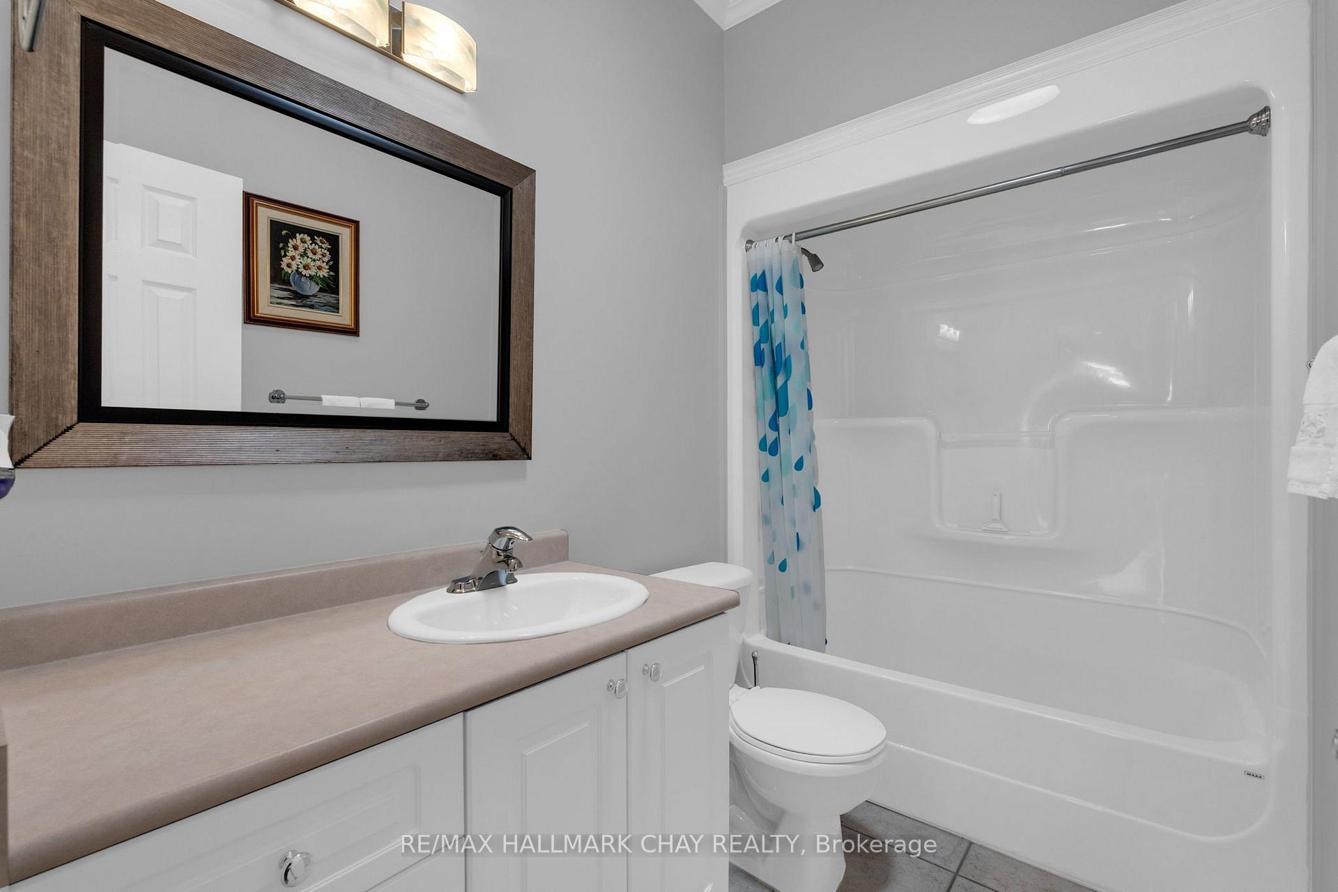 Photo 15 of 53 Brookfield Crescent, Barrie, Bayshore — HOMEH