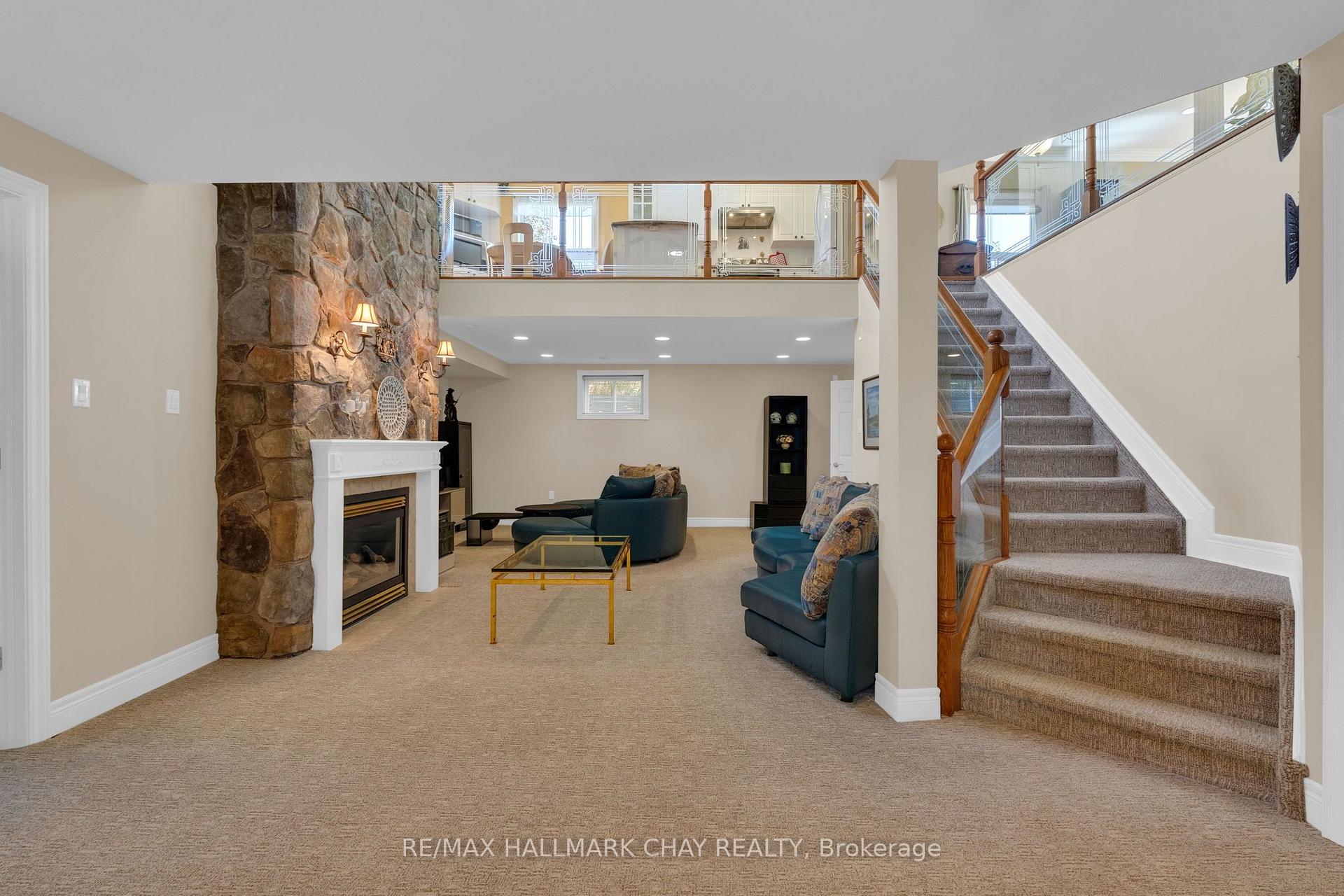 Photo 19 of 53 Brookfield Crescent, Barrie, Bayshore — HOMEH