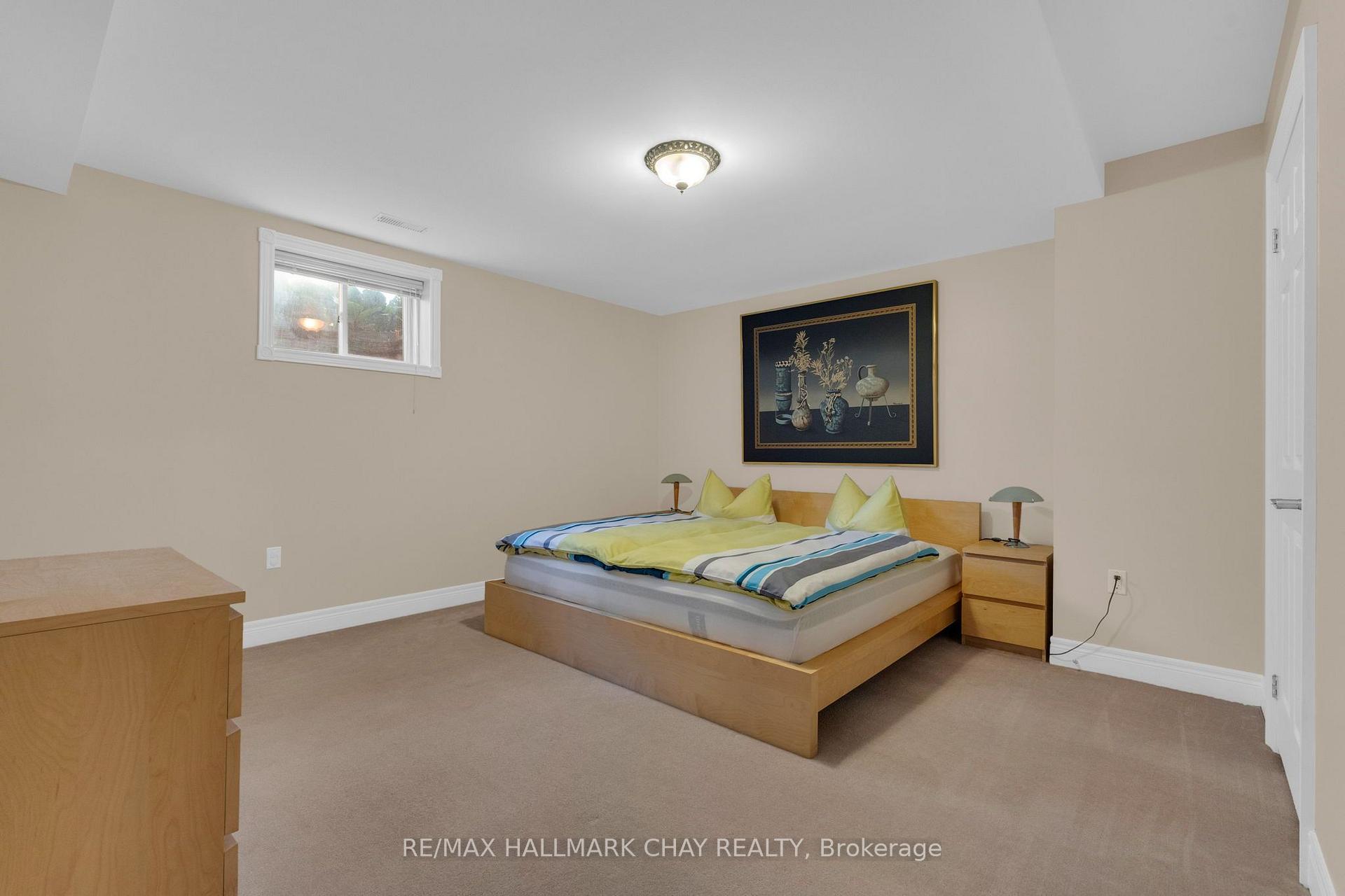 Photo 24 of 53 Brookfield Crescent, Barrie, Bayshore — HOMEH