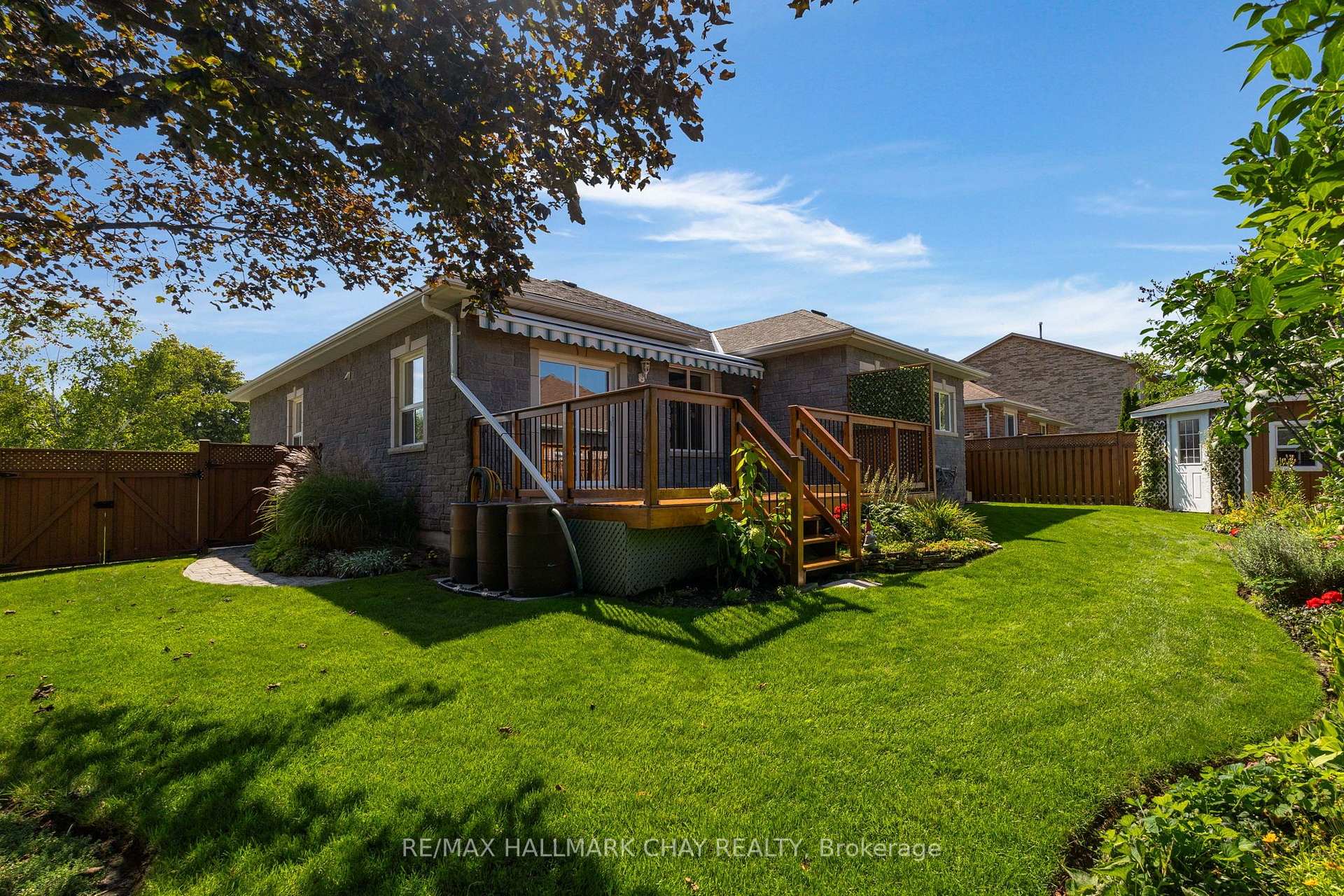 Photo 27 of 53 Brookfield Crescent, Barrie, Bayshore — HOMEH