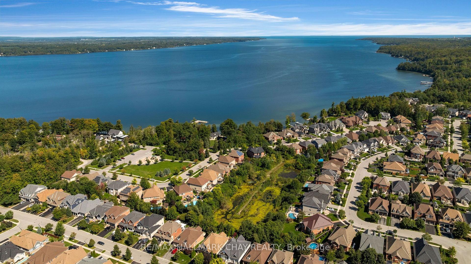 Photo 47 of 53 Brookfield Crescent, Barrie, Bayshore — HOMEH