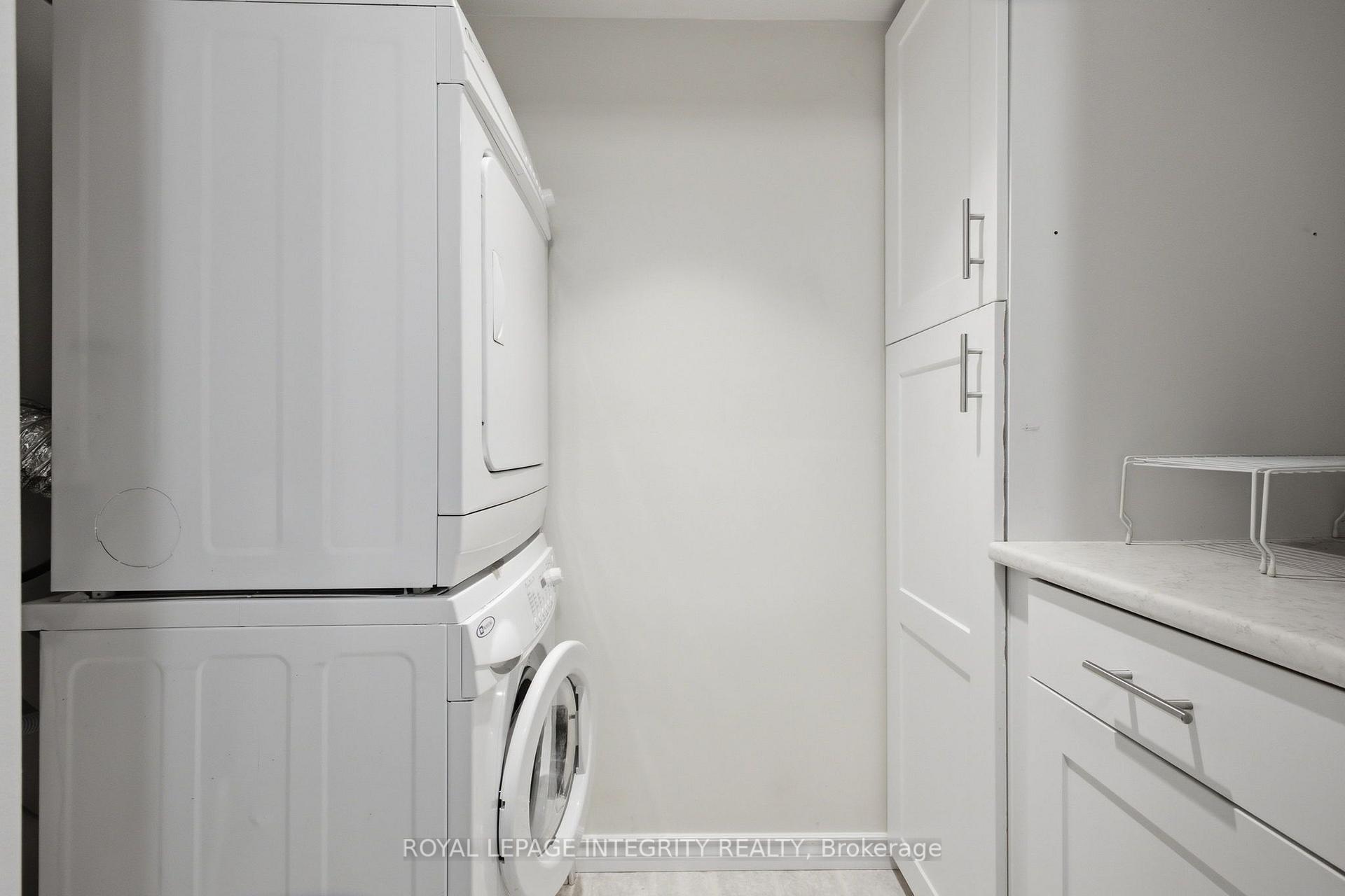 Photo 31 of Unit 803, 545 St Laurent Boulevard, Ottawa, Viscount Alexander Park — HOMEH