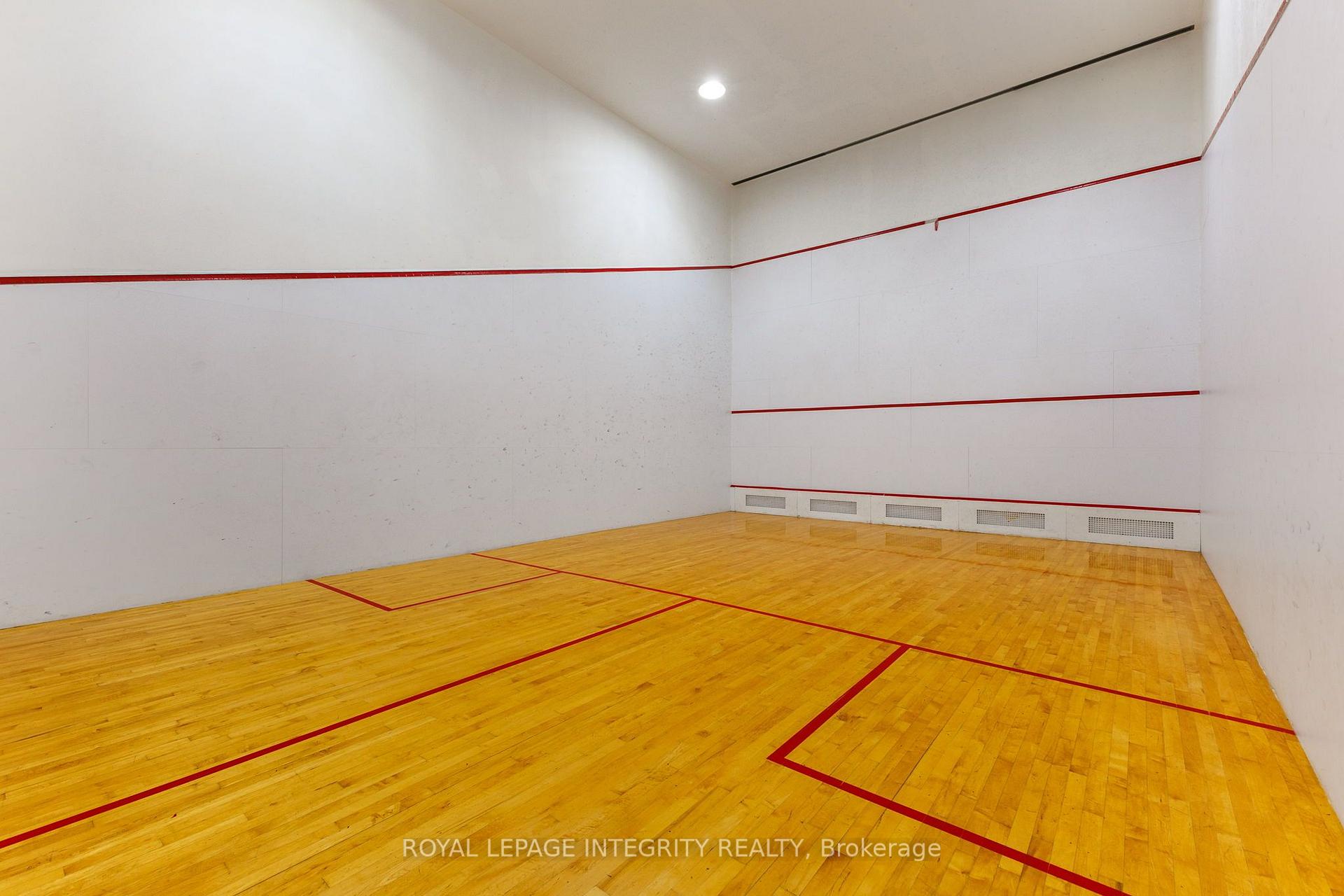 Photo 48 of Unit 803, 545 St Laurent Boulevard, Ottawa, Viscount Alexander Park — HOMEH
