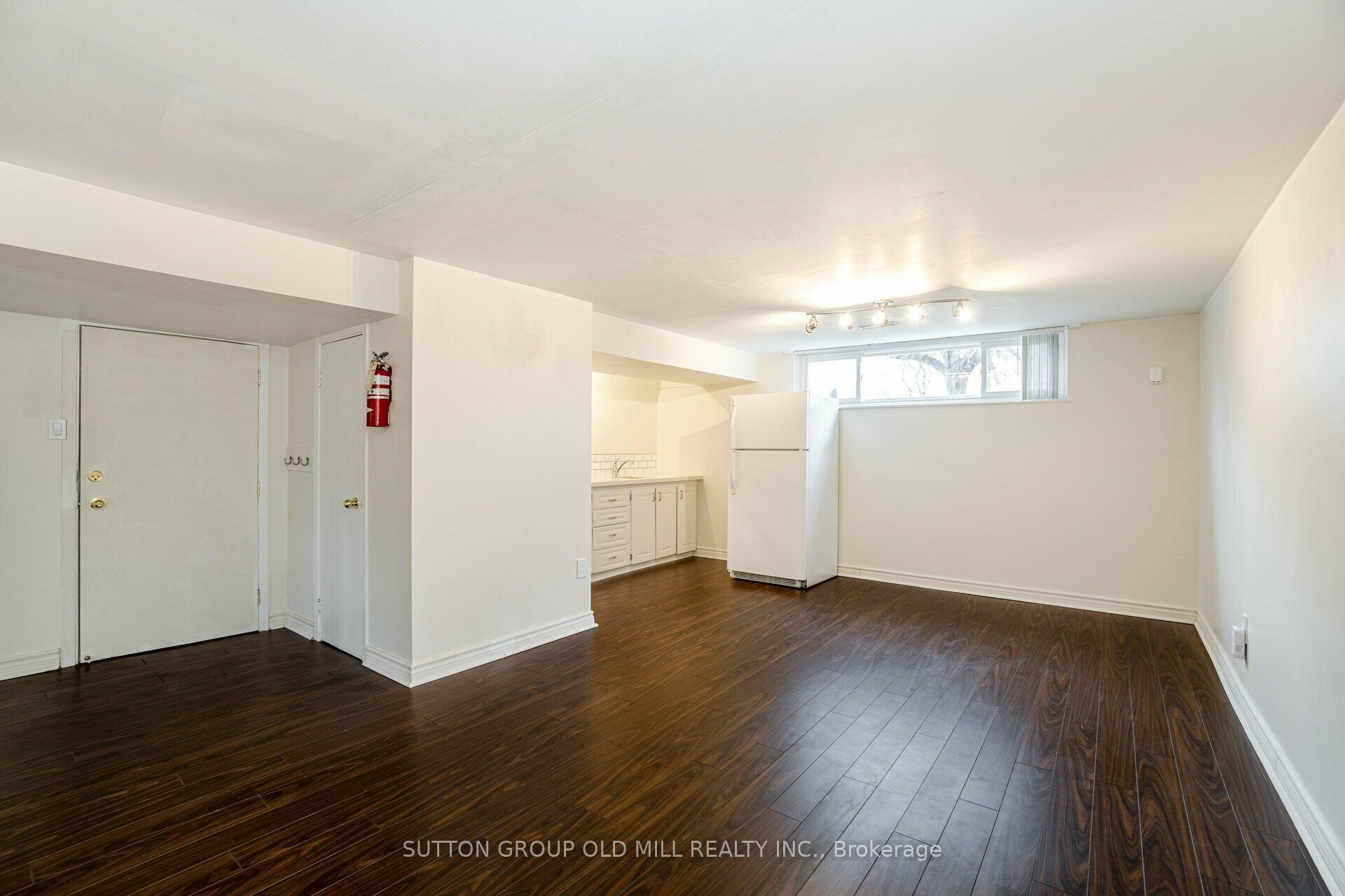 Photo 14 of Unit Lower, 5 Applefield Drive, Scarborough, Bendale — HOMEH