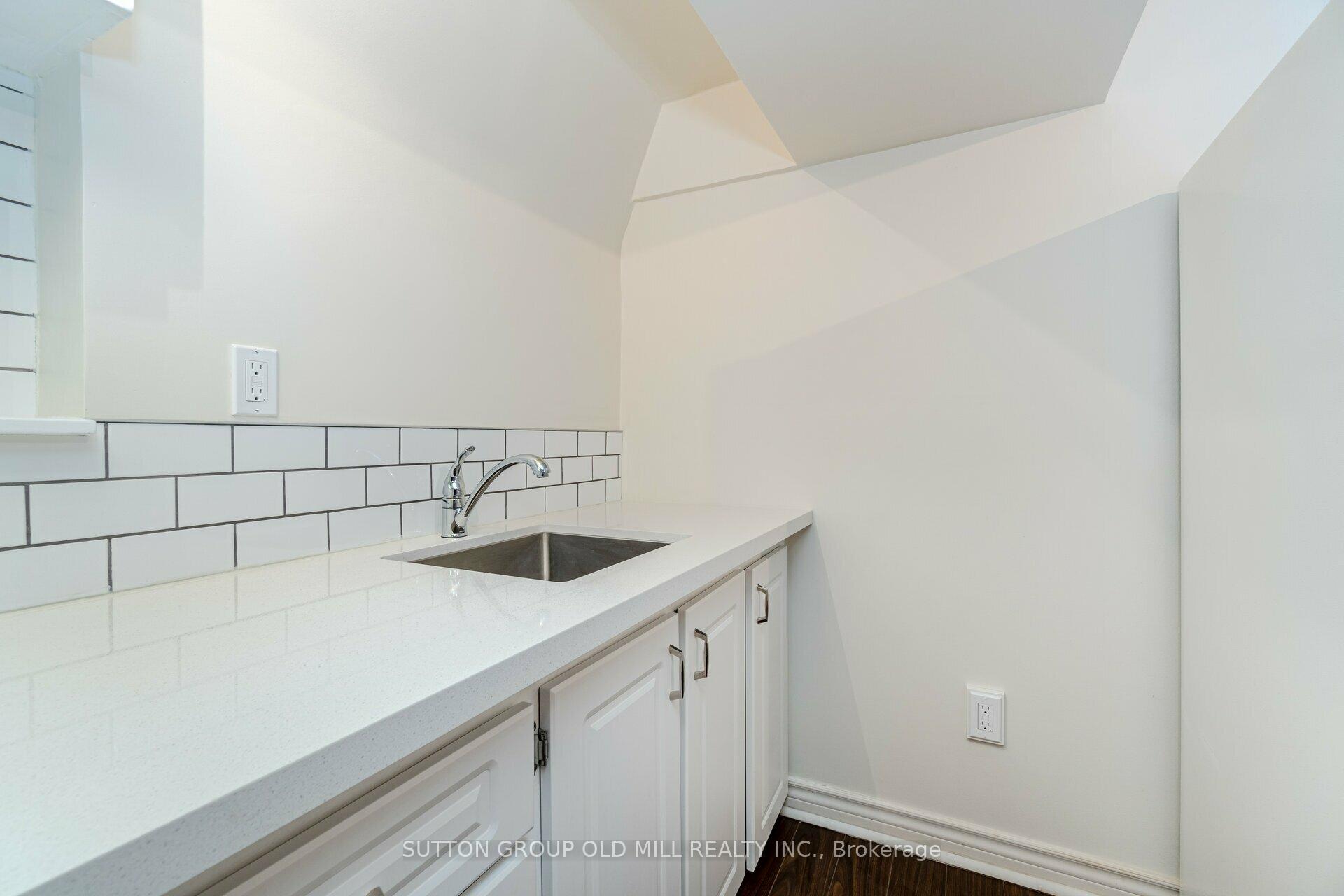 Photo 18 of Unit Lower, 5 Applefield Drive, Scarborough, Bendale — HOMEH