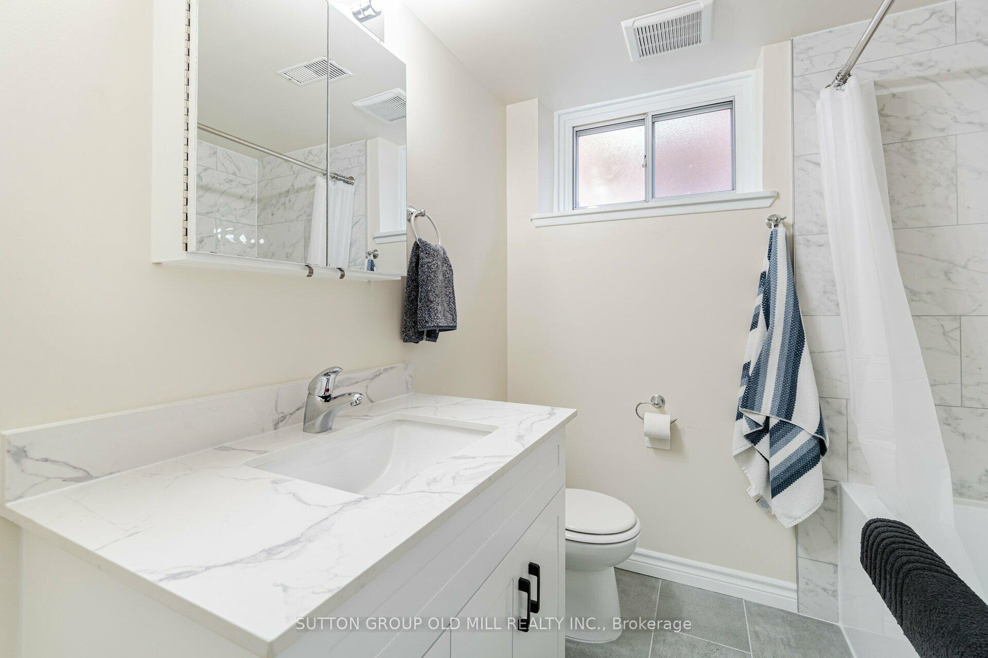 Photo 26 of Unit Lower, 5 Applefield Drive, Scarborough, Bendale — HOMEH