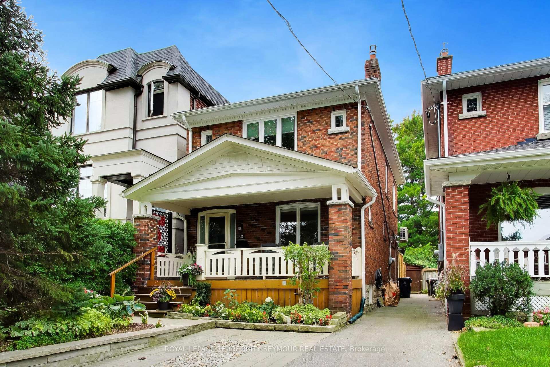 Photo 2 of 30 Harwood Road, Toronto, Mount Pleasant East — HOMEH