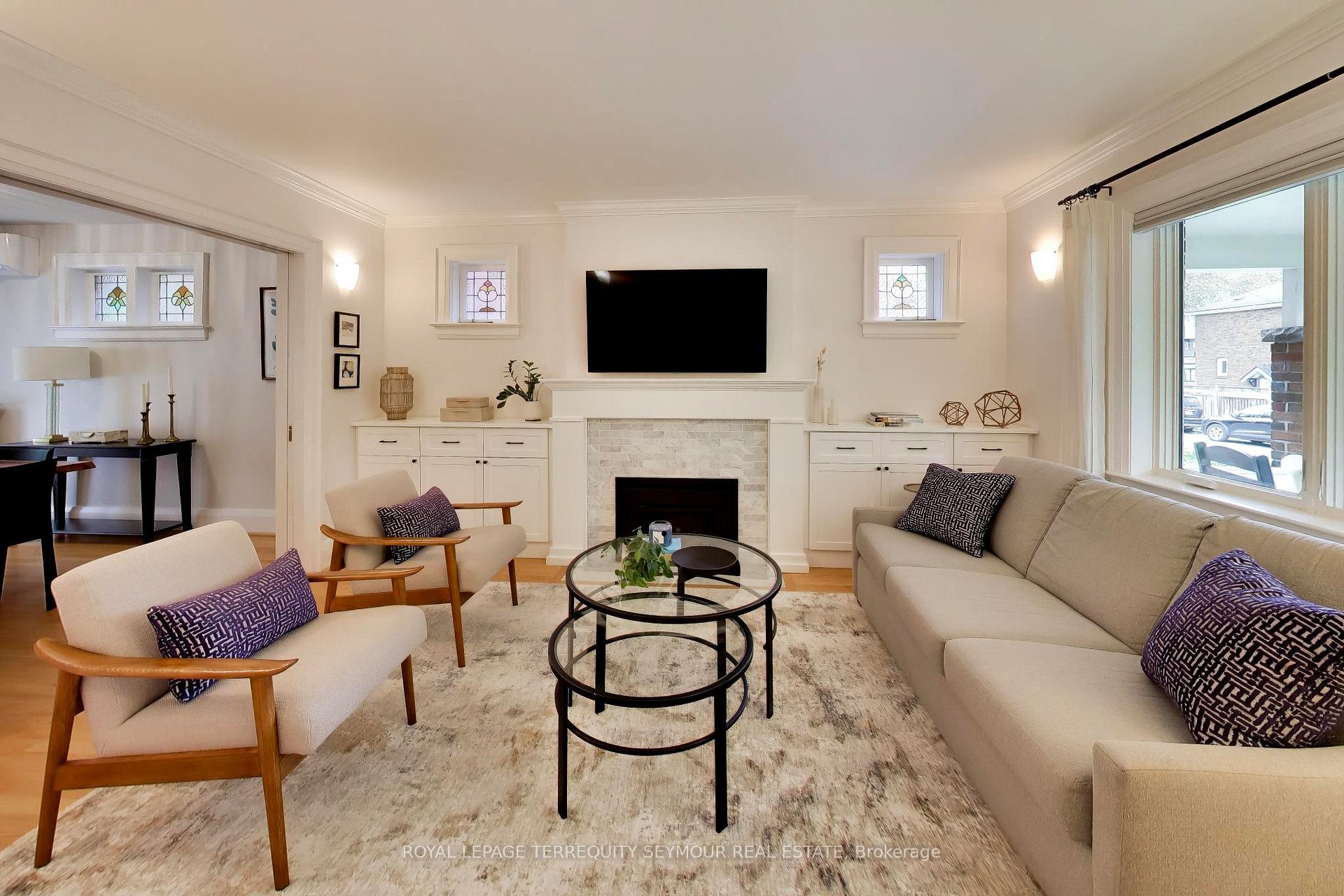 Photo 8 of 30 Harwood Road, Toronto, Mount Pleasant East — HOMEH