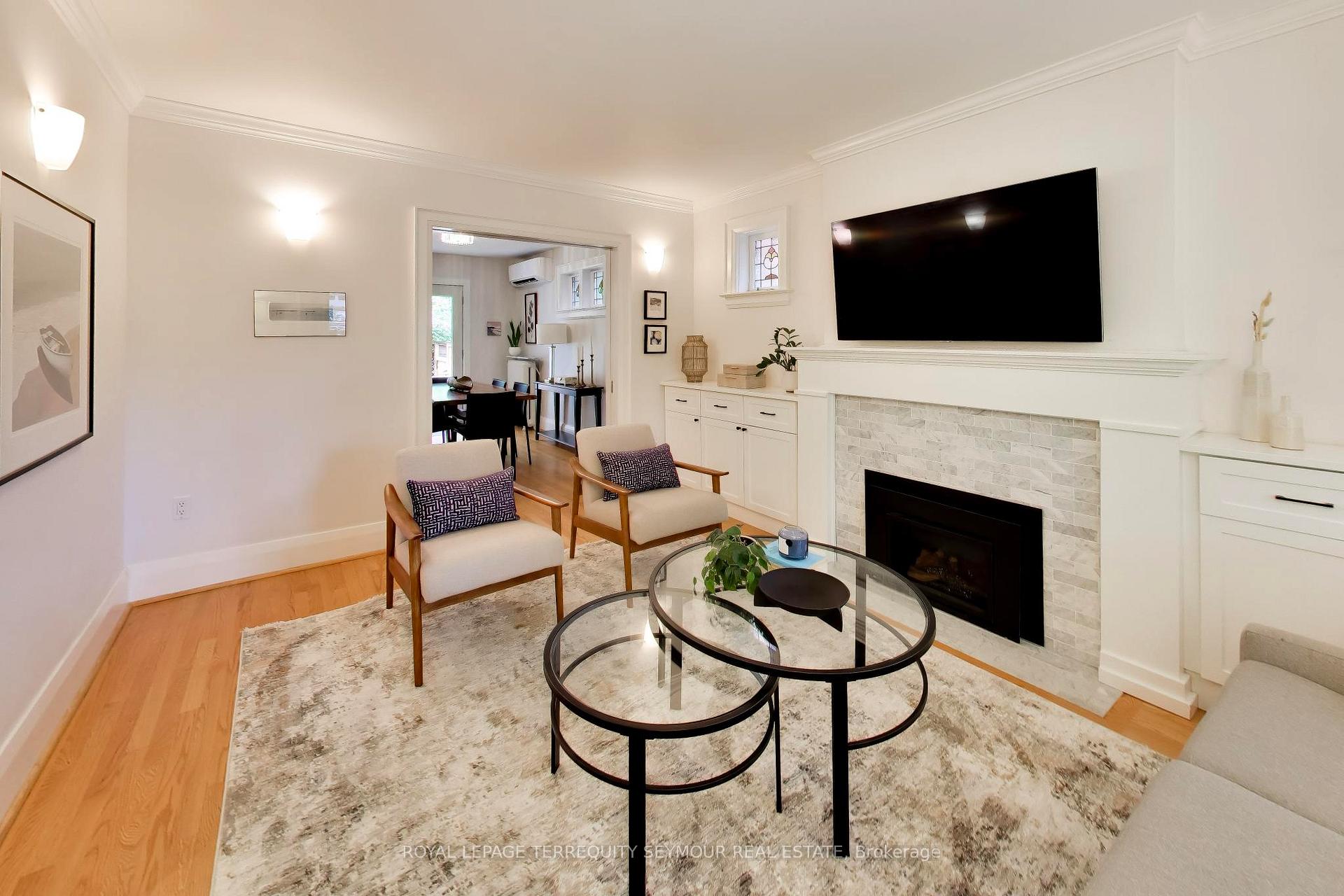 Photo 10 of 30 Harwood Road, Toronto, Mount Pleasant East — HOMEH