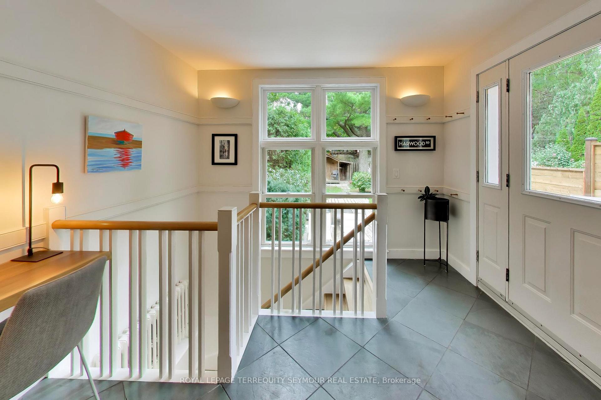 Photo 16 of 30 Harwood Road, Toronto, Mount Pleasant East — HOMEH
