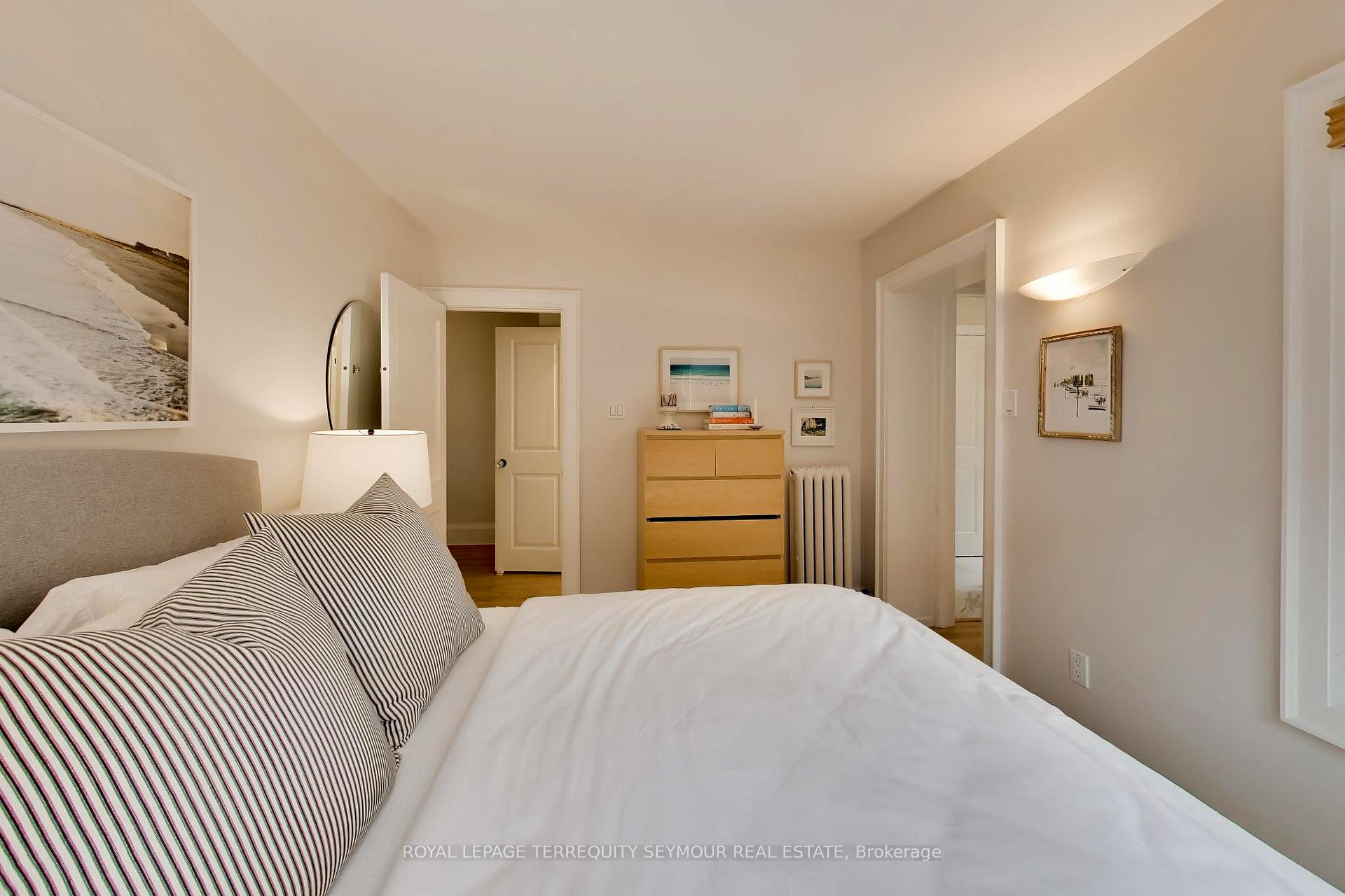 Photo 20 of 30 Harwood Road, Toronto, Mount Pleasant East — HOMEH