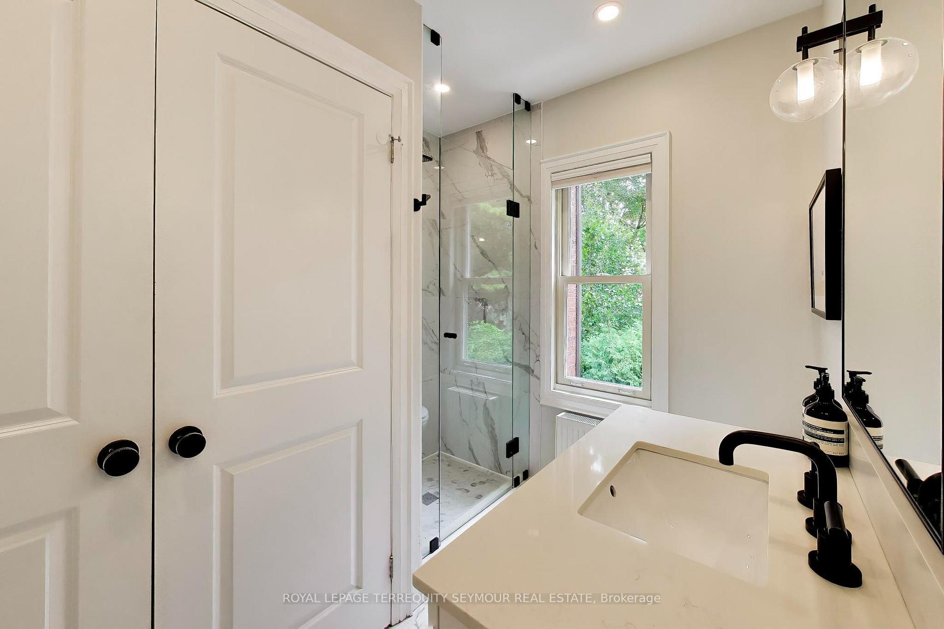 Photo 23 of 30 Harwood Road, Toronto, Mount Pleasant East — HOMEH
