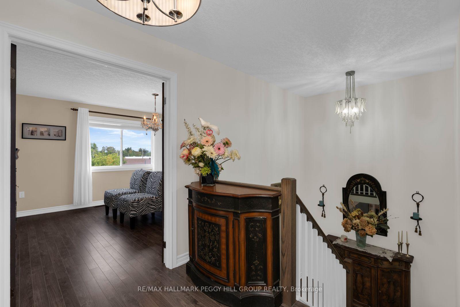Photo 6 of 271 Quebec Street, Clearview, Stayner — HOMEH
