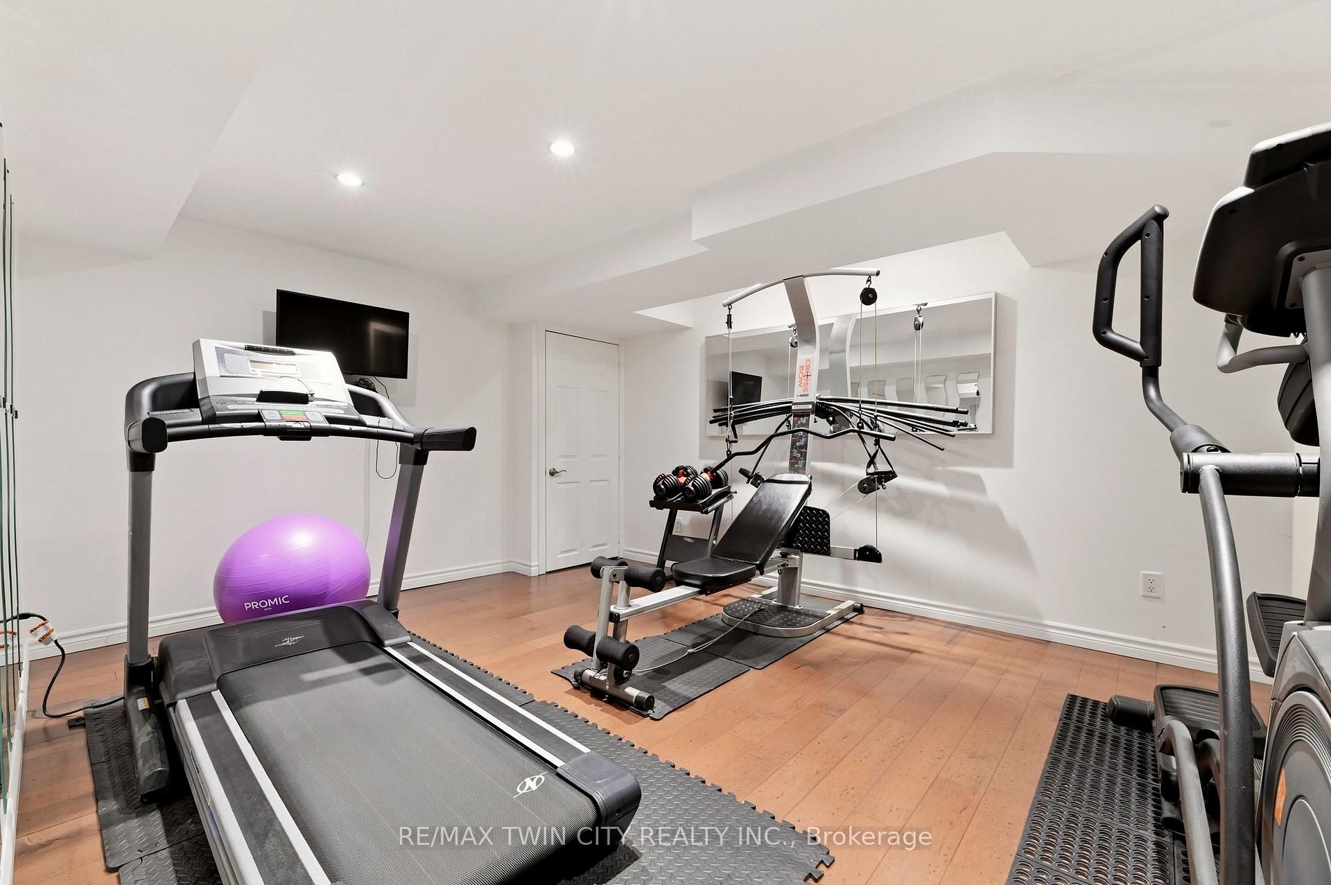 Photo 26 of 20 Cardinal Lane, Brant, Paris — HOMEH