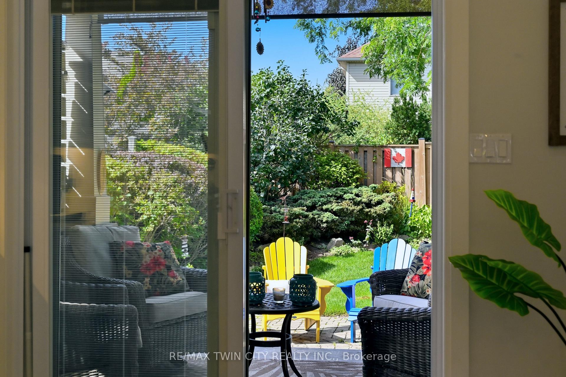 Photo 32 of 20 Cardinal Lane, Brant, Paris — HOMEH
