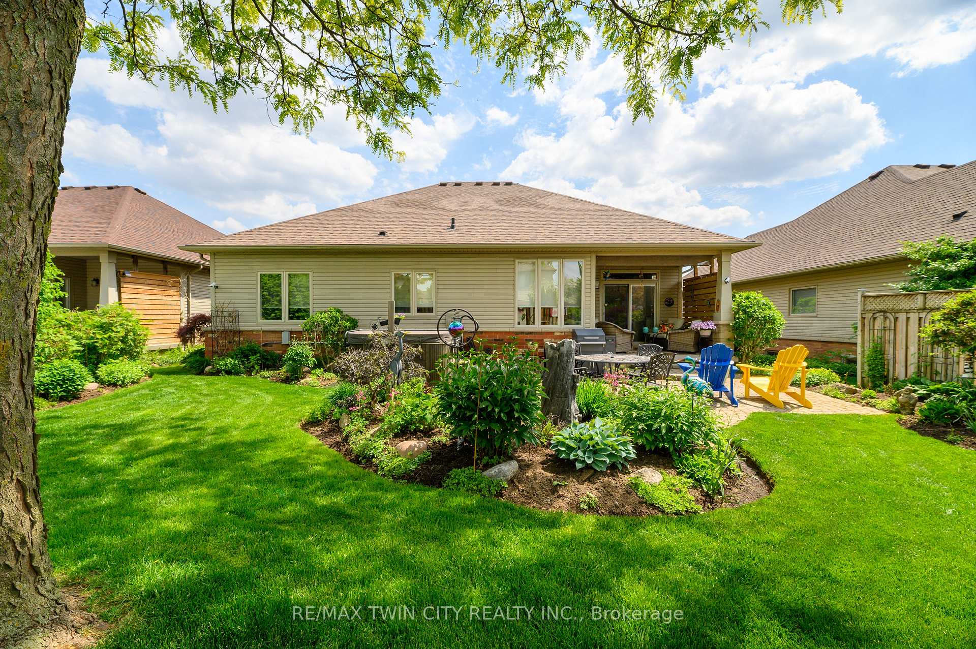 Photo 33 of 20 Cardinal Lane, Brant, Paris — HOMEH