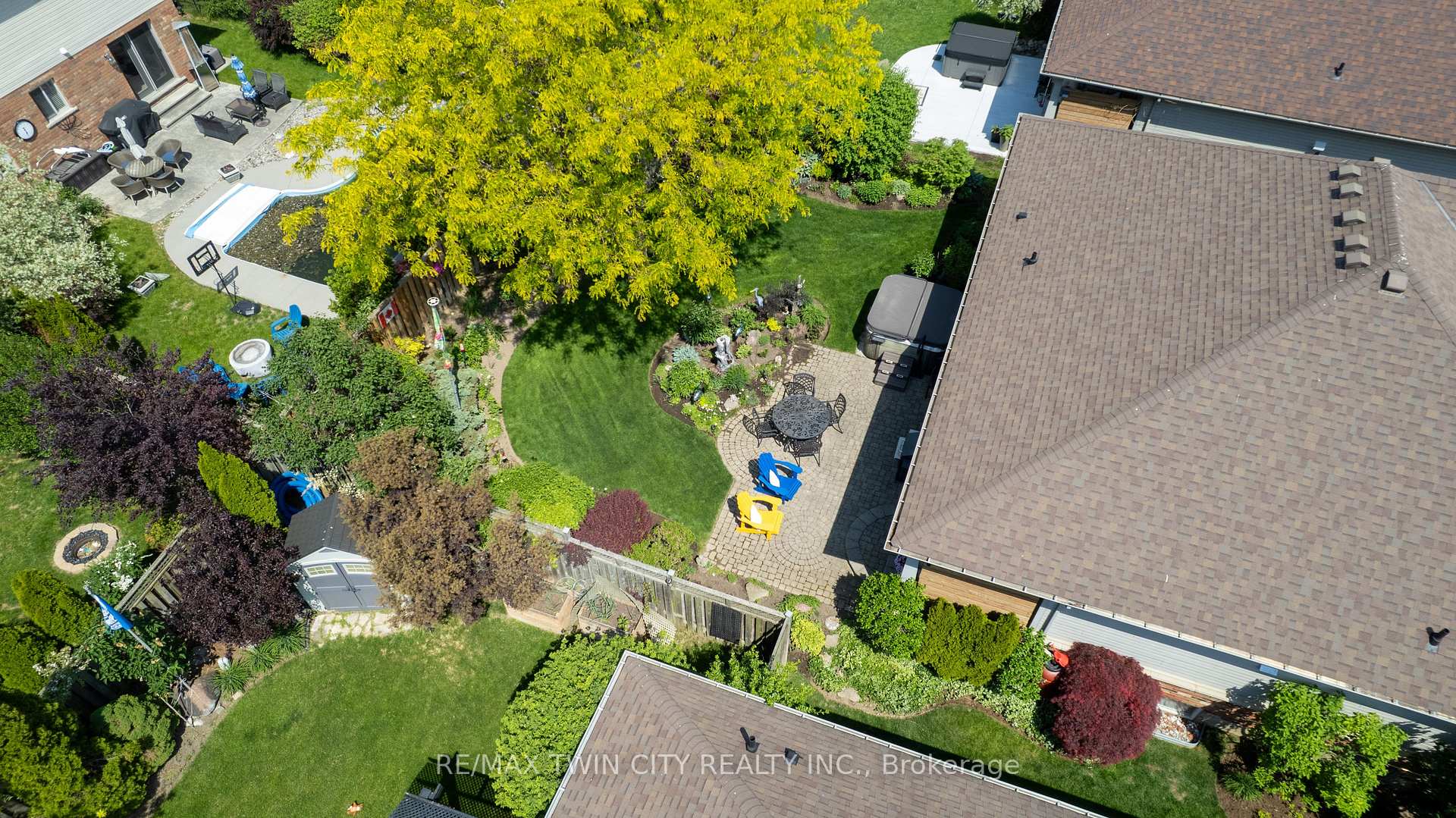 Photo 35 of 20 Cardinal Lane, Brant, Paris — HOMEH