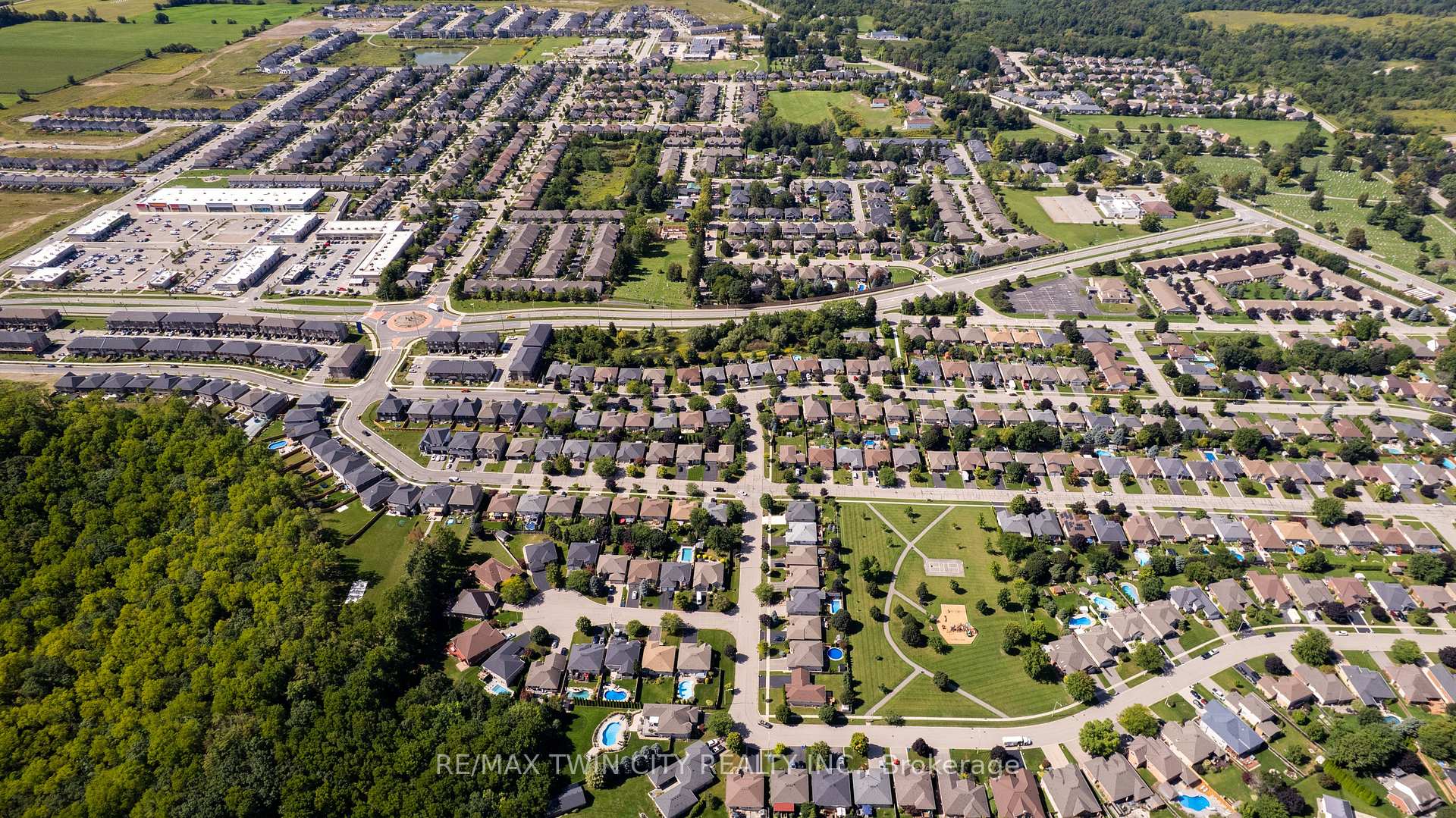 Photo 38 of 20 Cardinal Lane, Brant, Paris — HOMEH
