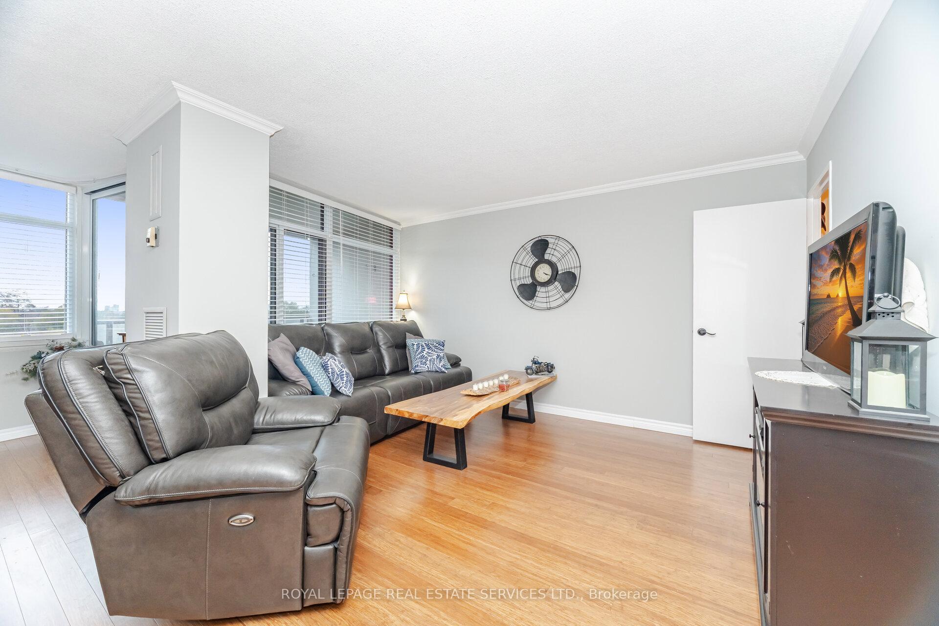 Photo 39 of Unit 708, 3100 Kirwin Avenue, Mississauga, Cooksville — HOMEH