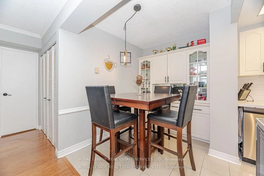 Photo 20 of Unit 708, 3100 Kirwin Avenue, Mississauga, Cooksville — HOMEH